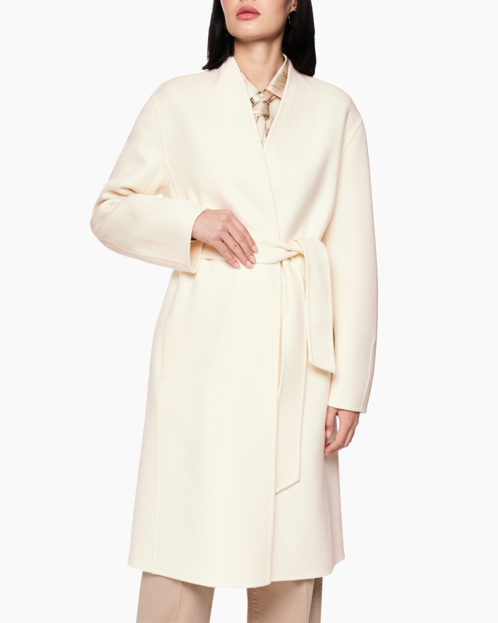 Clothing, Coat, Fashion, Robe, Long Sleeve
