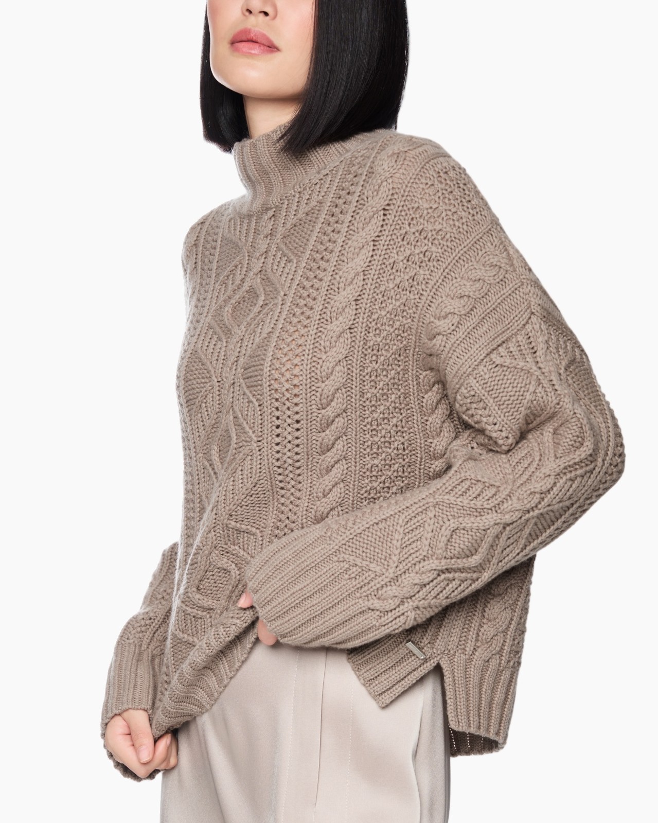 rolkraag, brei sweater, kabelbrei, beige, oversized sweater