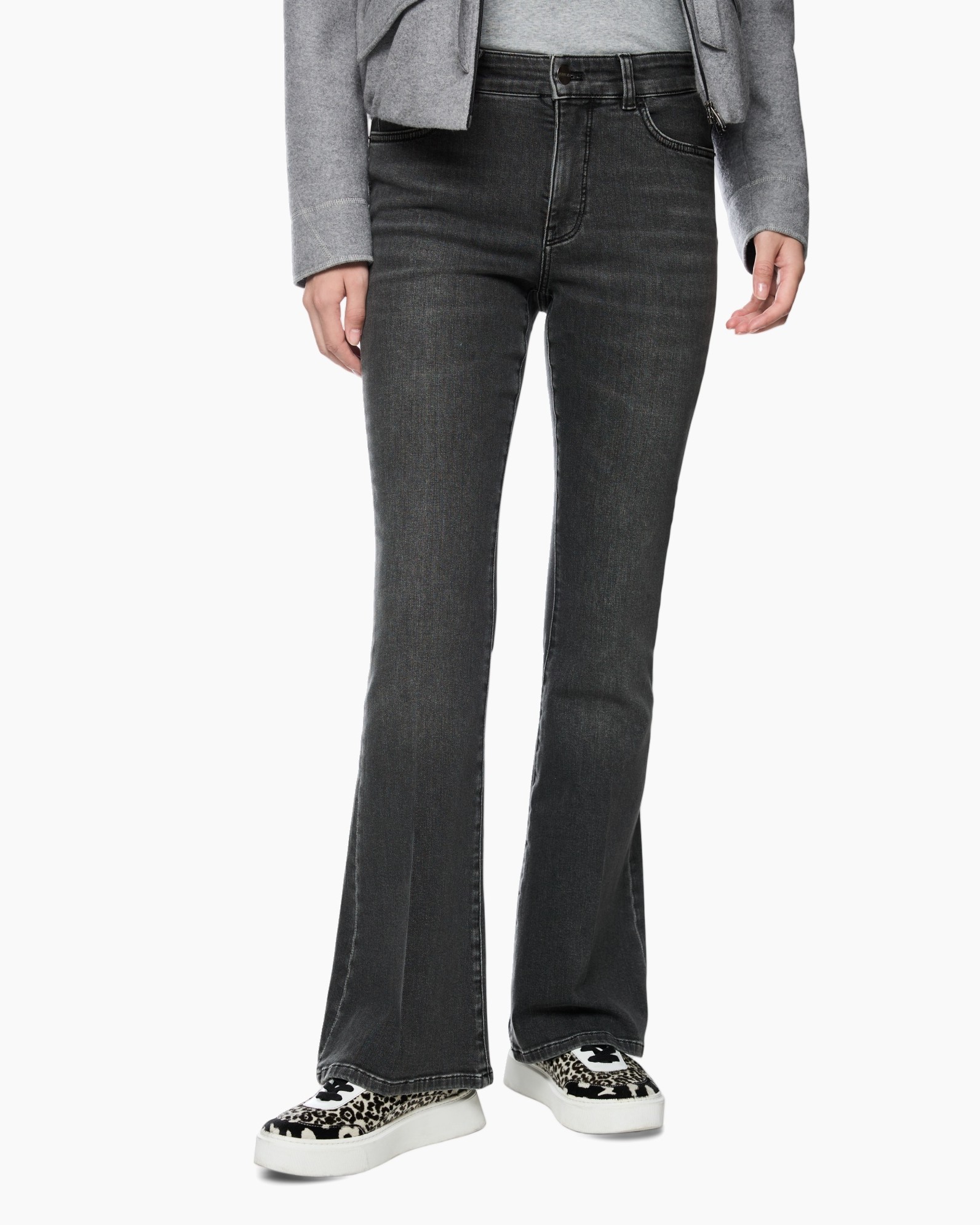 spijkerbroek, flared spijkerbroek, donkerwas, middenhoogte, slim-fit