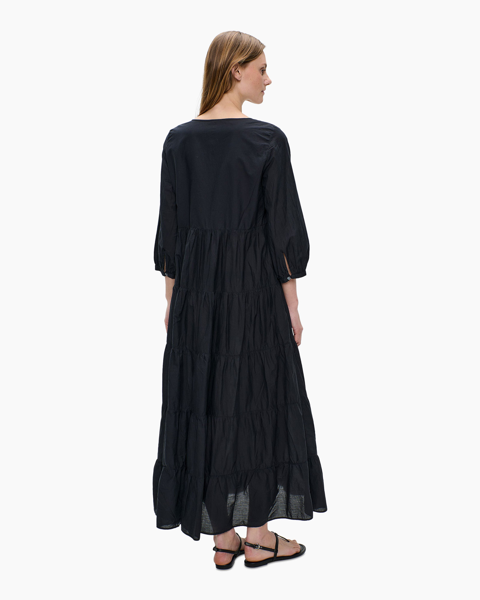 jurk, maxi jurk, getailleerde laagjes, zwart, lange mouwen