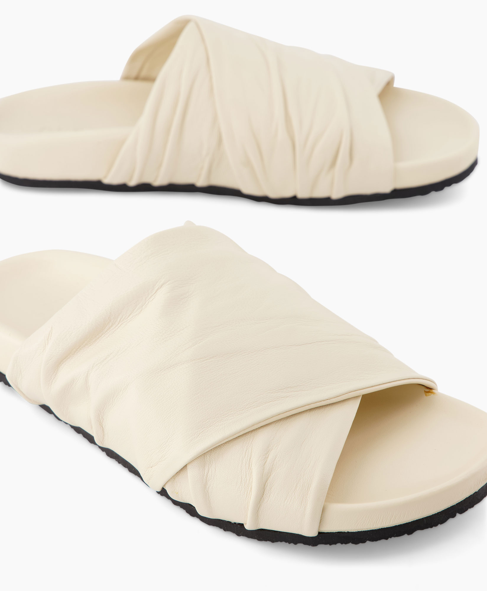 Closed Sandaal Sandal Ecru