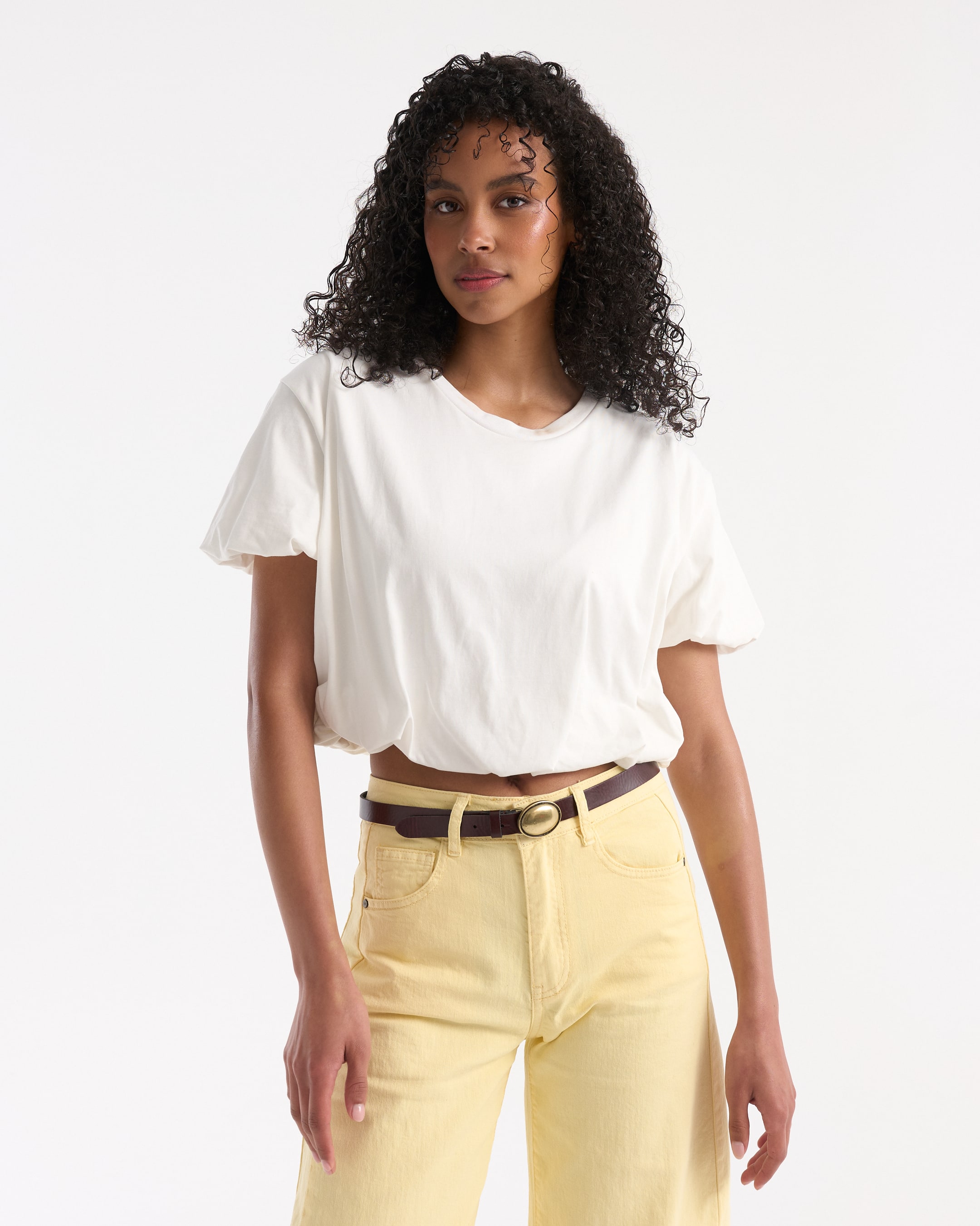 tshirt, short-sleeve, white, cotton, belted