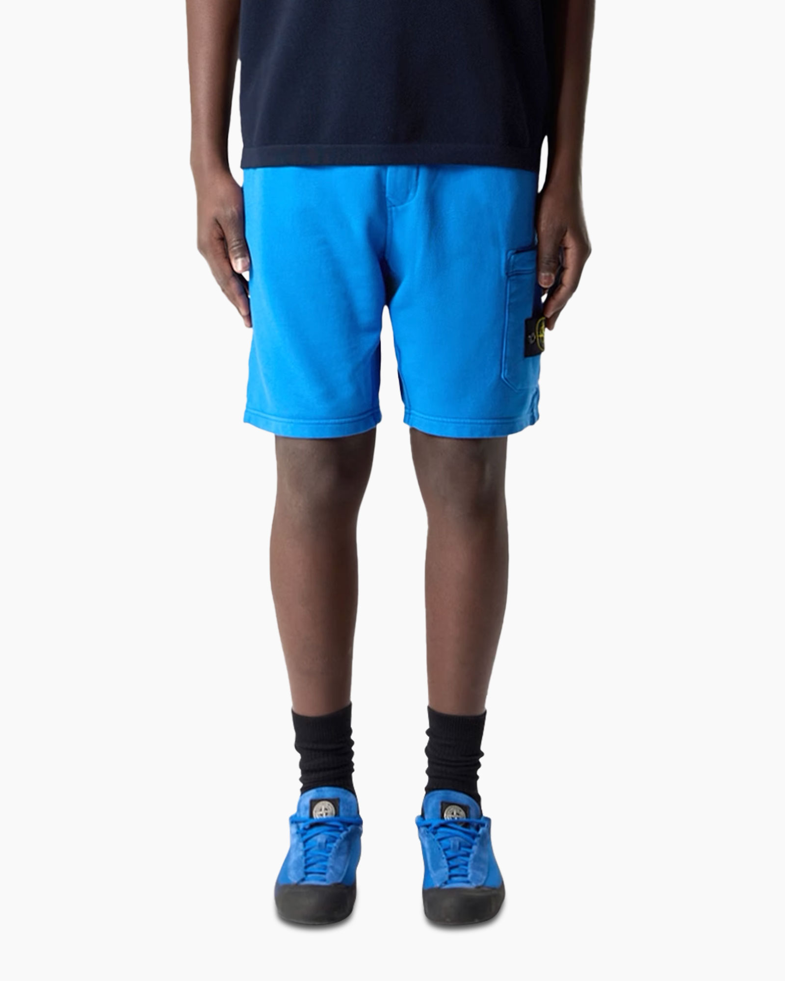 Kleding, Korte broek, Schoeisel, Schoen, Persoon