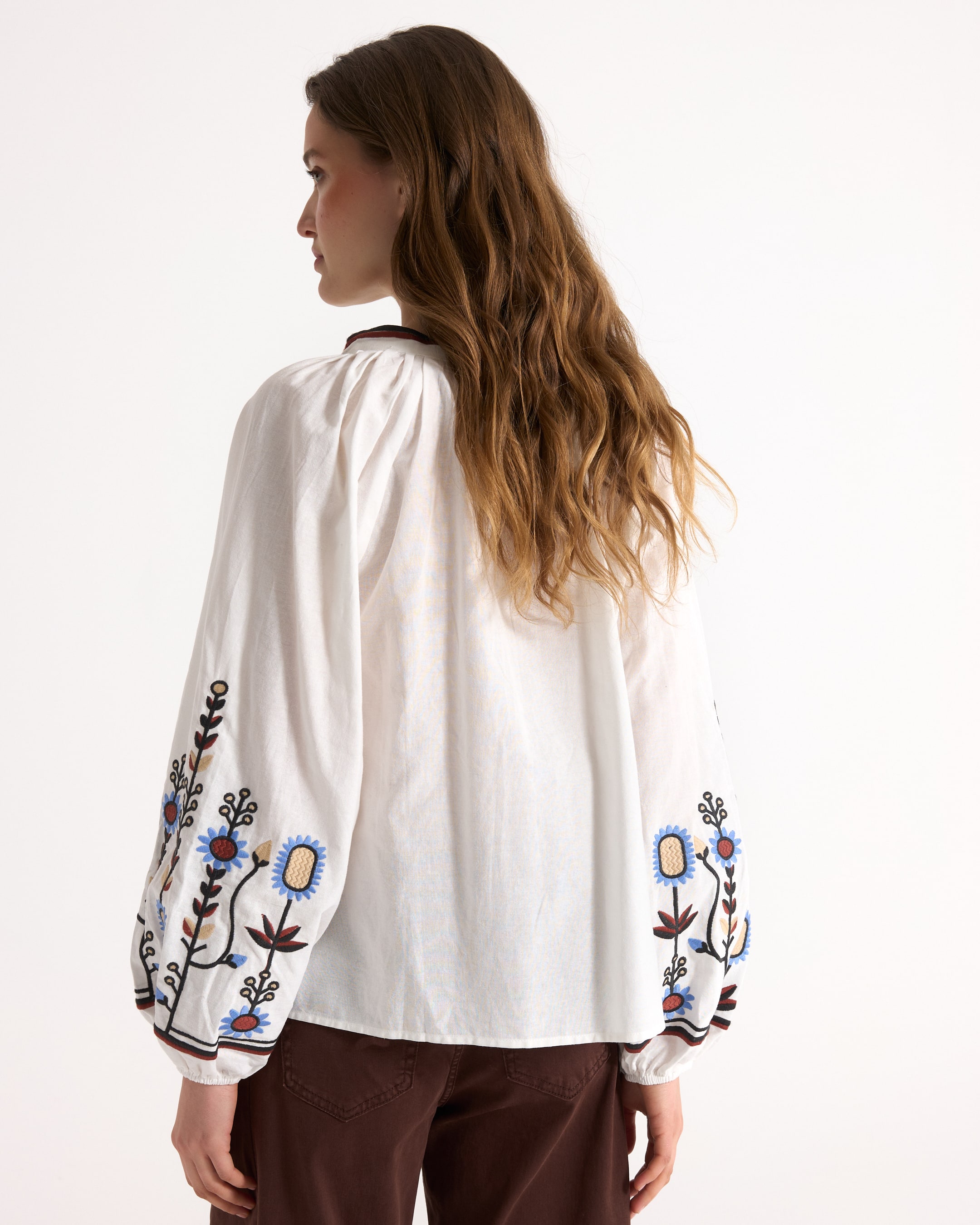 blouse, embroidery, long-sleeve, white, floral