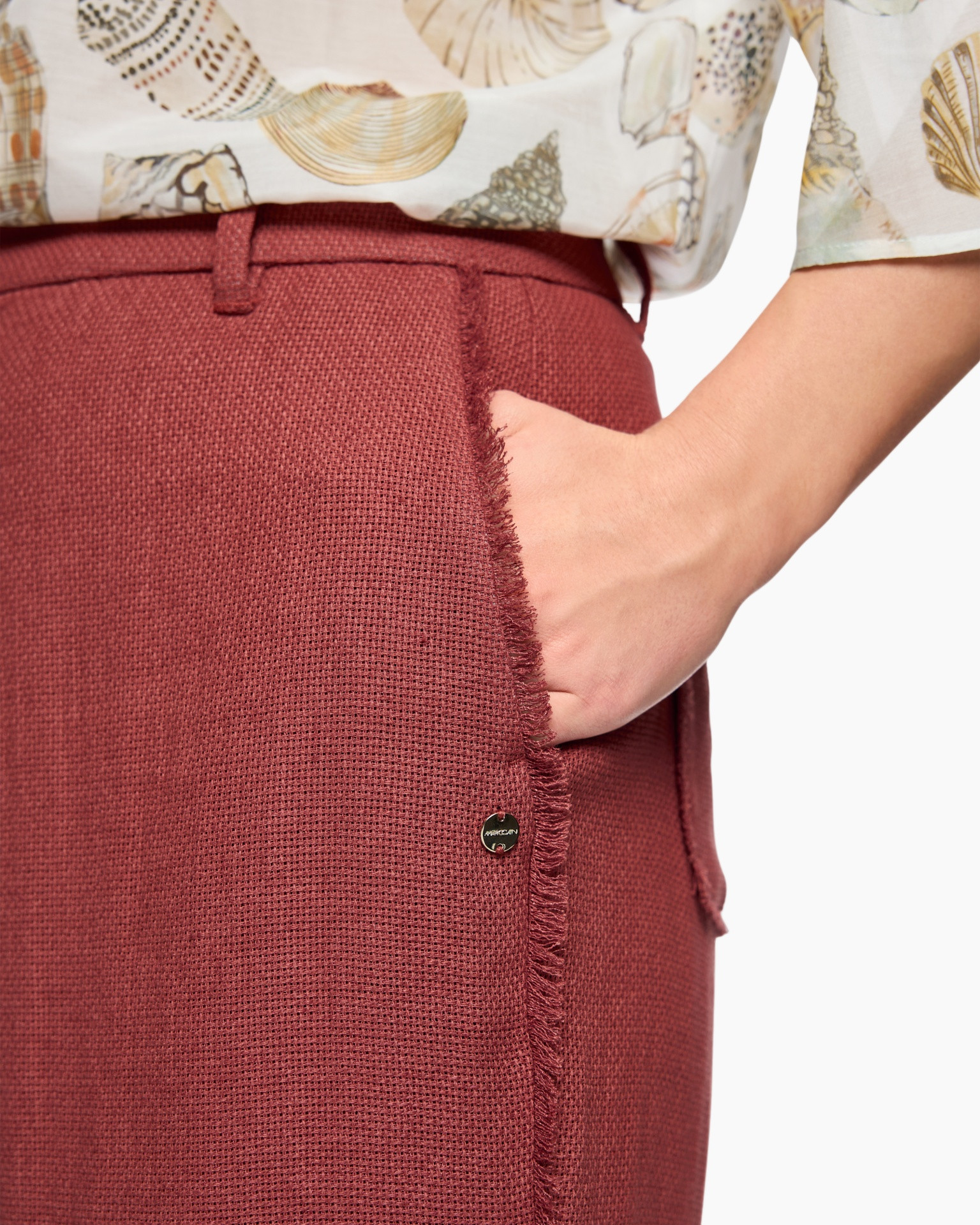 skirt, red, woven, fringe, pocket