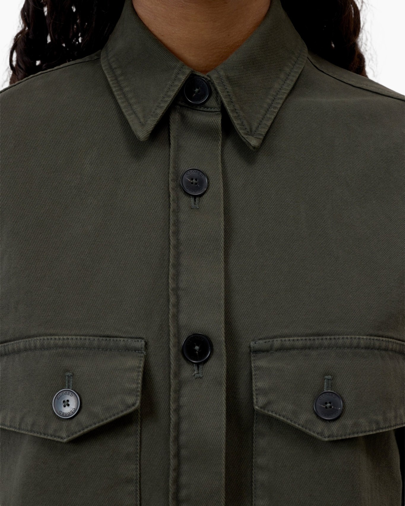 shirt, knop (button-up), zakken, olijfkleur, kraag