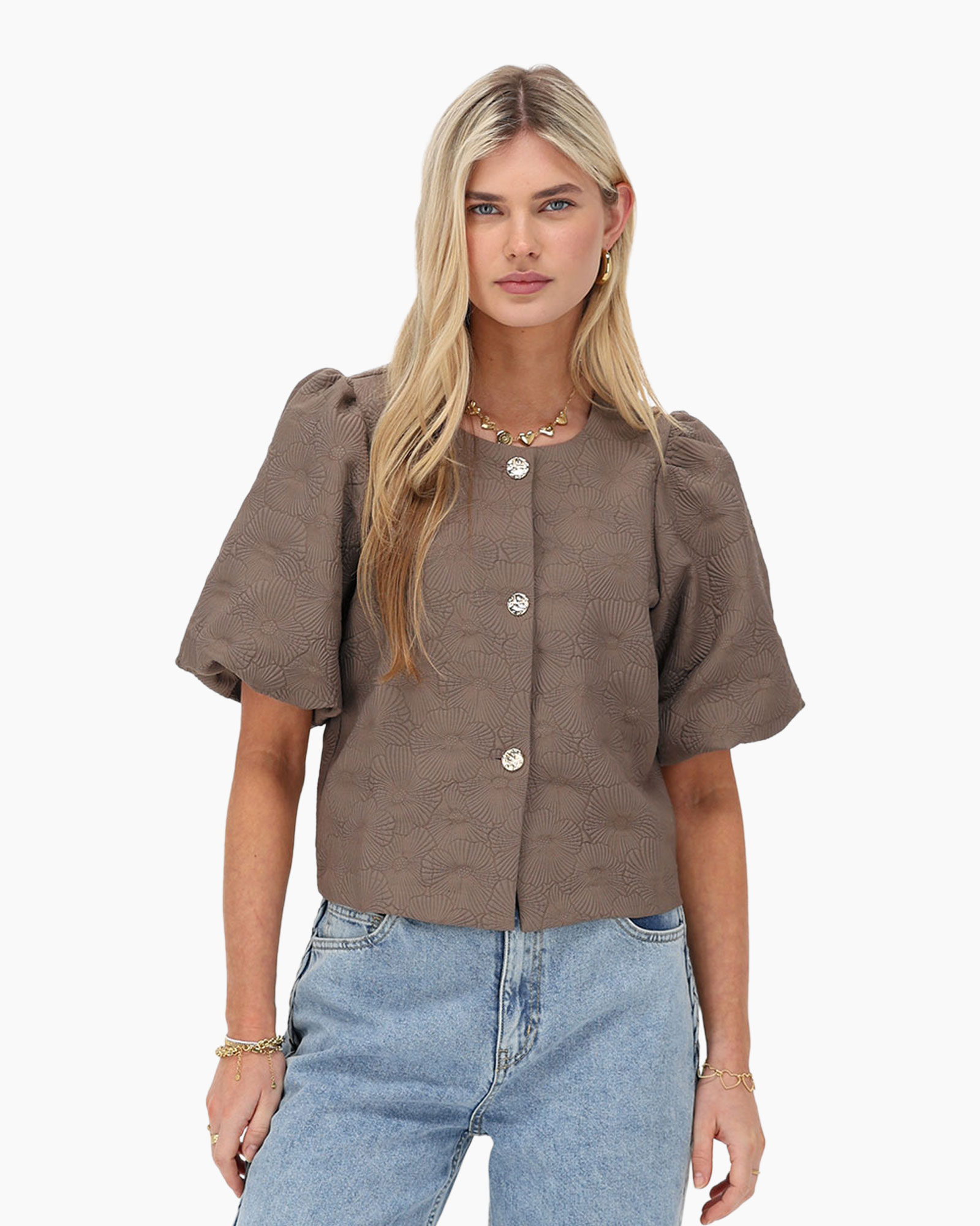 Top Top With Puff Sleeves And Flower Ja Bruin