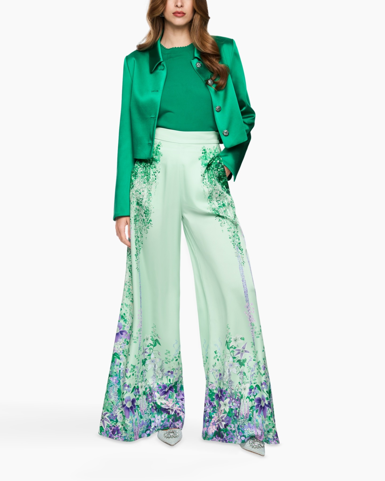 groene pak, groene jasje, bloemen wijde broek, palazzo broek, smaragdgroen
