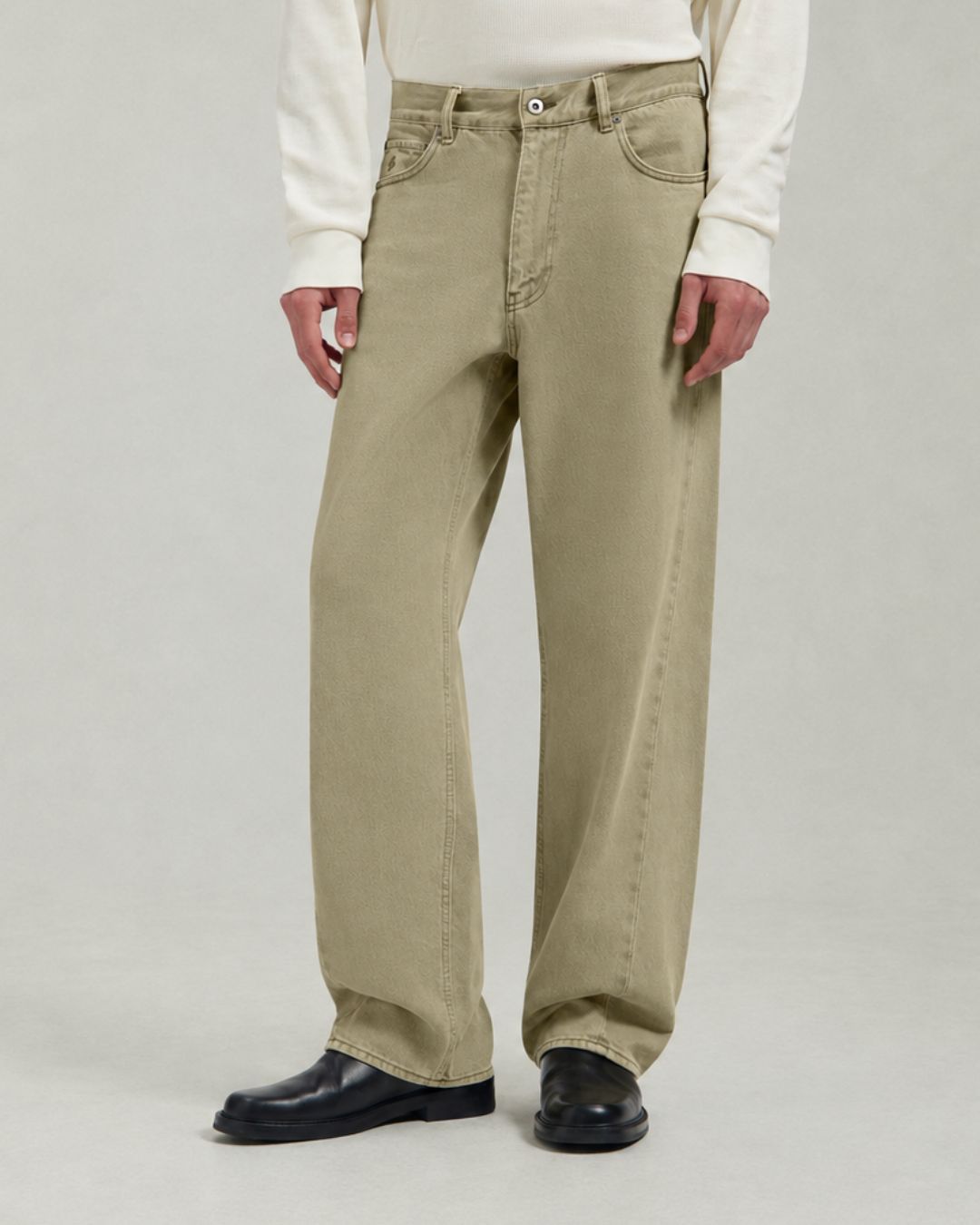khaki pants, wijd, katoen jeans, beige broek, effen kleur