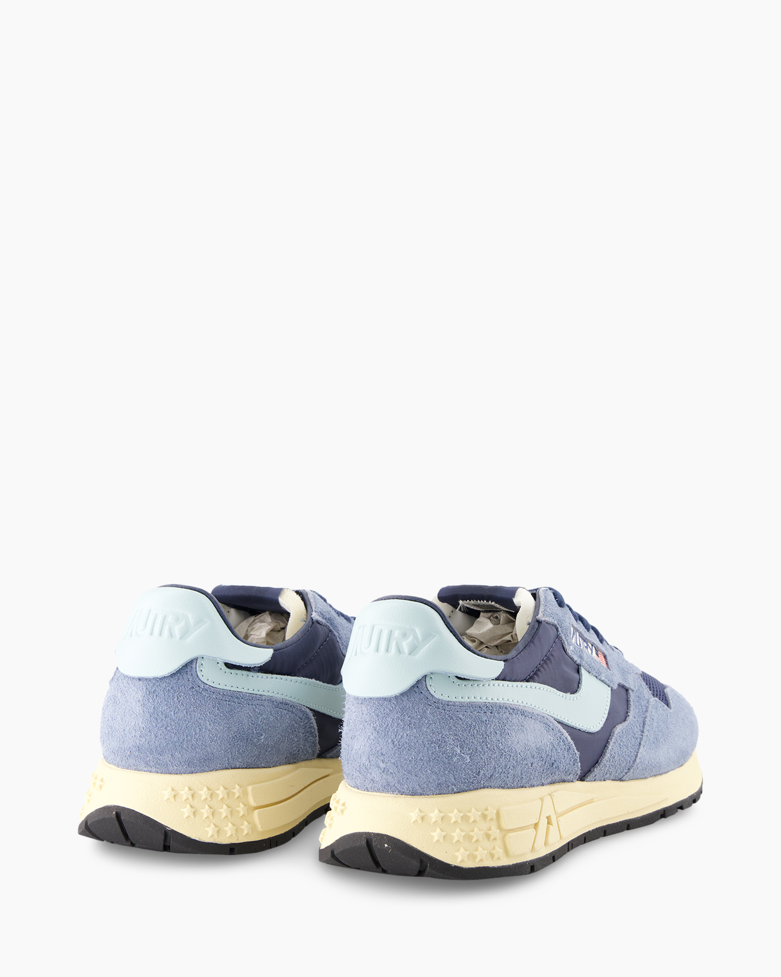 sneakers, blauw, suede, hardloopschoenen, zool met studs
