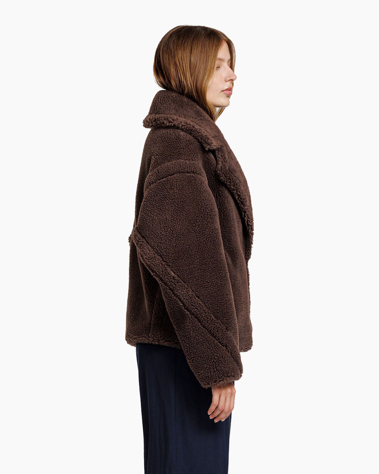 bruin, shearling, jacket, jas, oversized