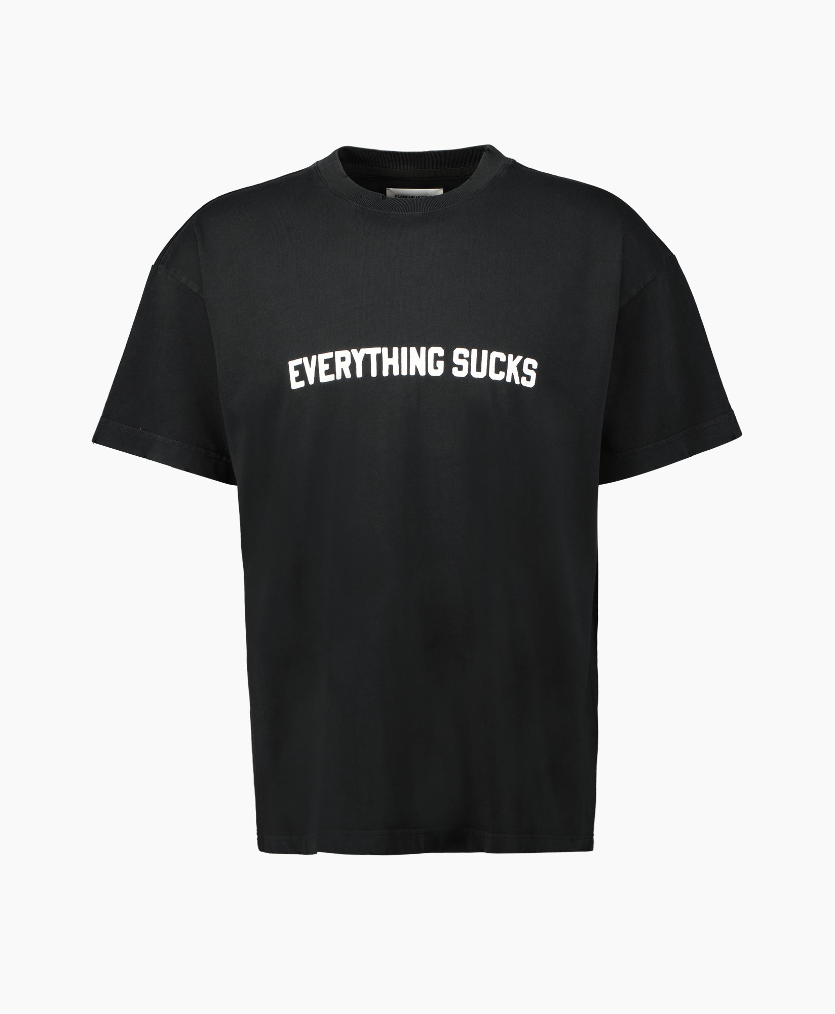 Flaneur Homme T-shirt Korte Mouw Everything Sucks  Zwart