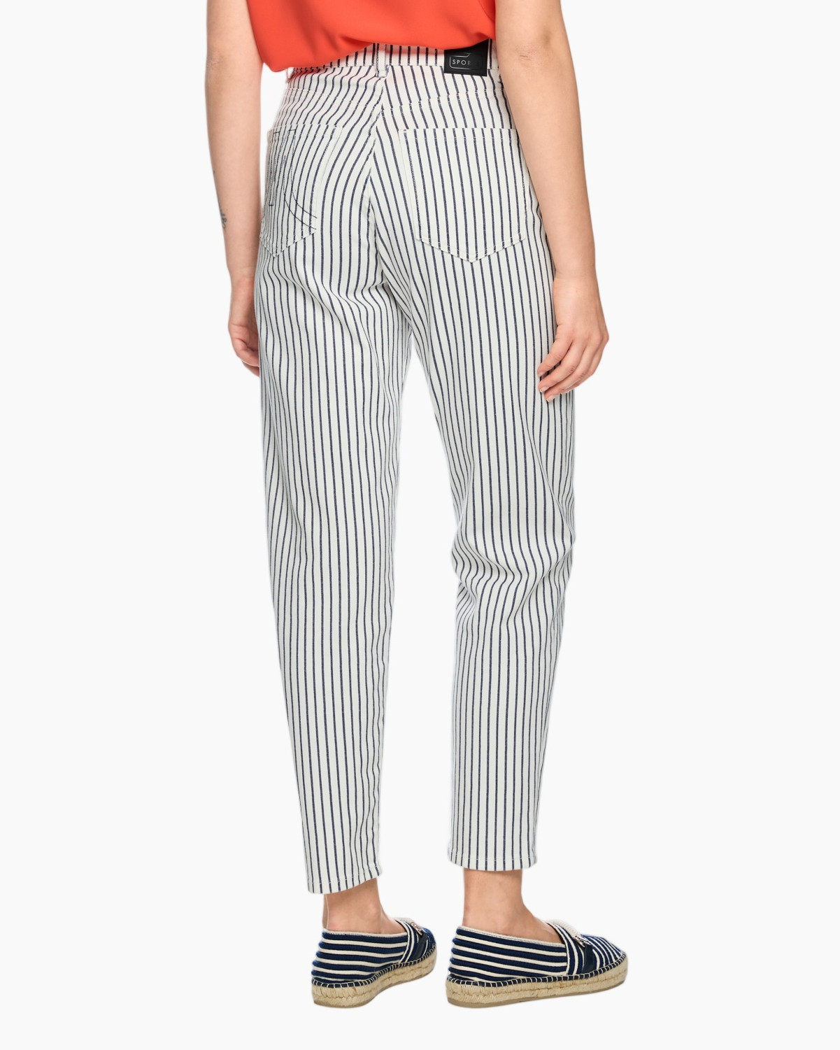 gestreepte broek, linnen broek, navy strepen, enkellengte, instapschoenen