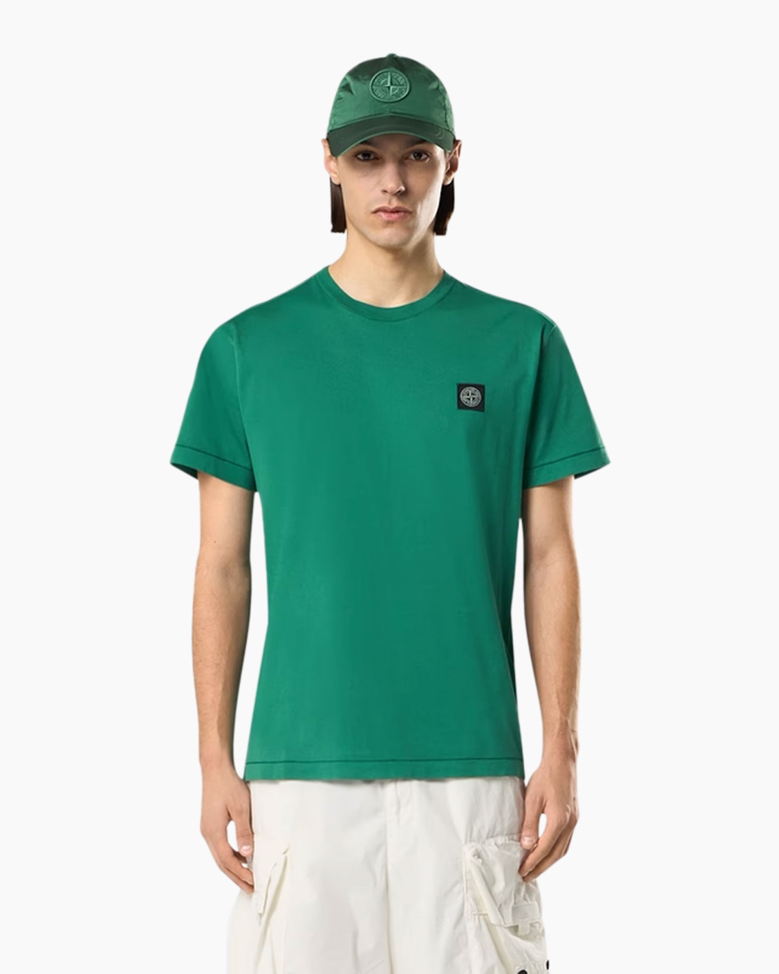 t-shirt, groen, korte mouwen, rond hals, logo badge