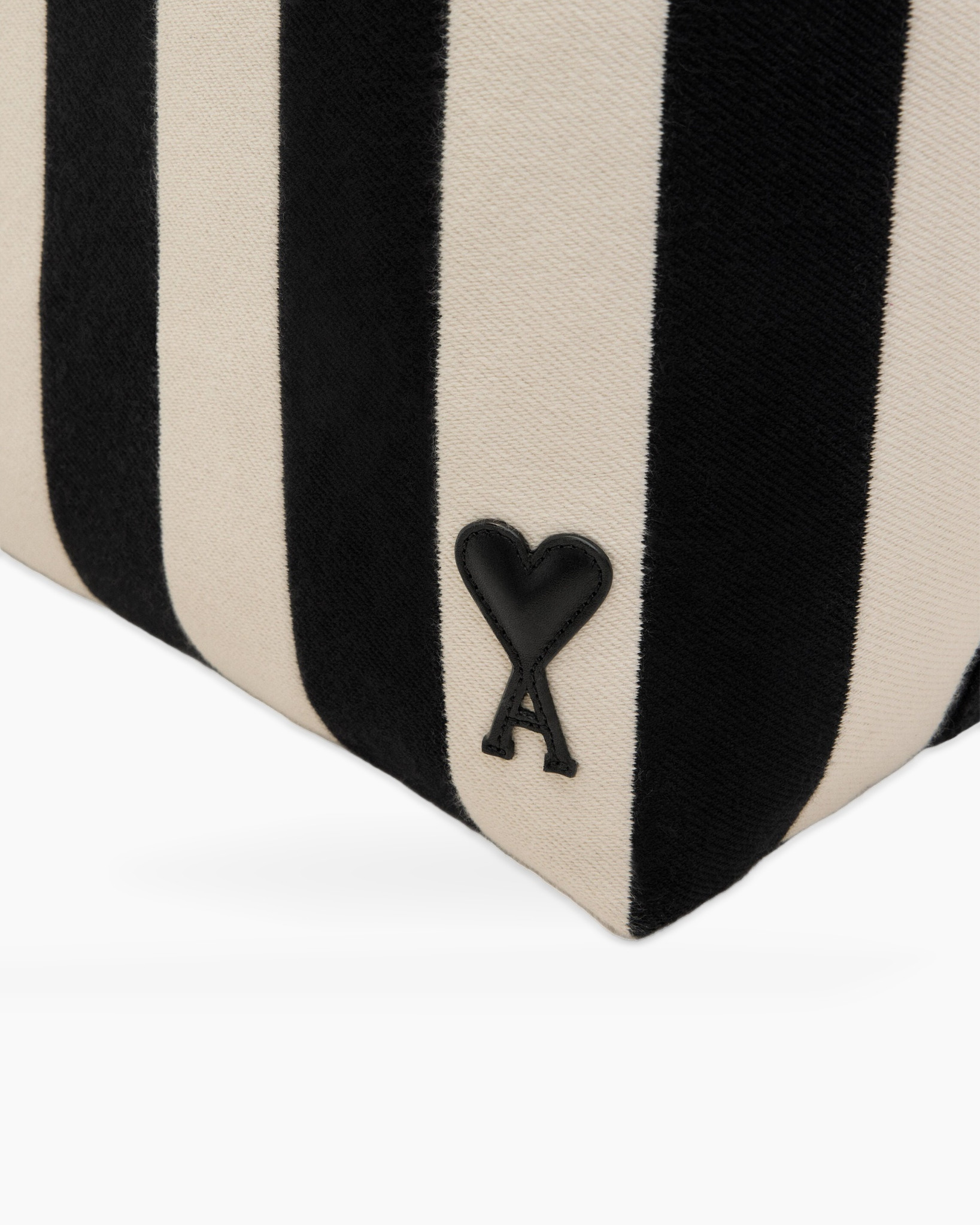 striped, canvas, bag, beige, black