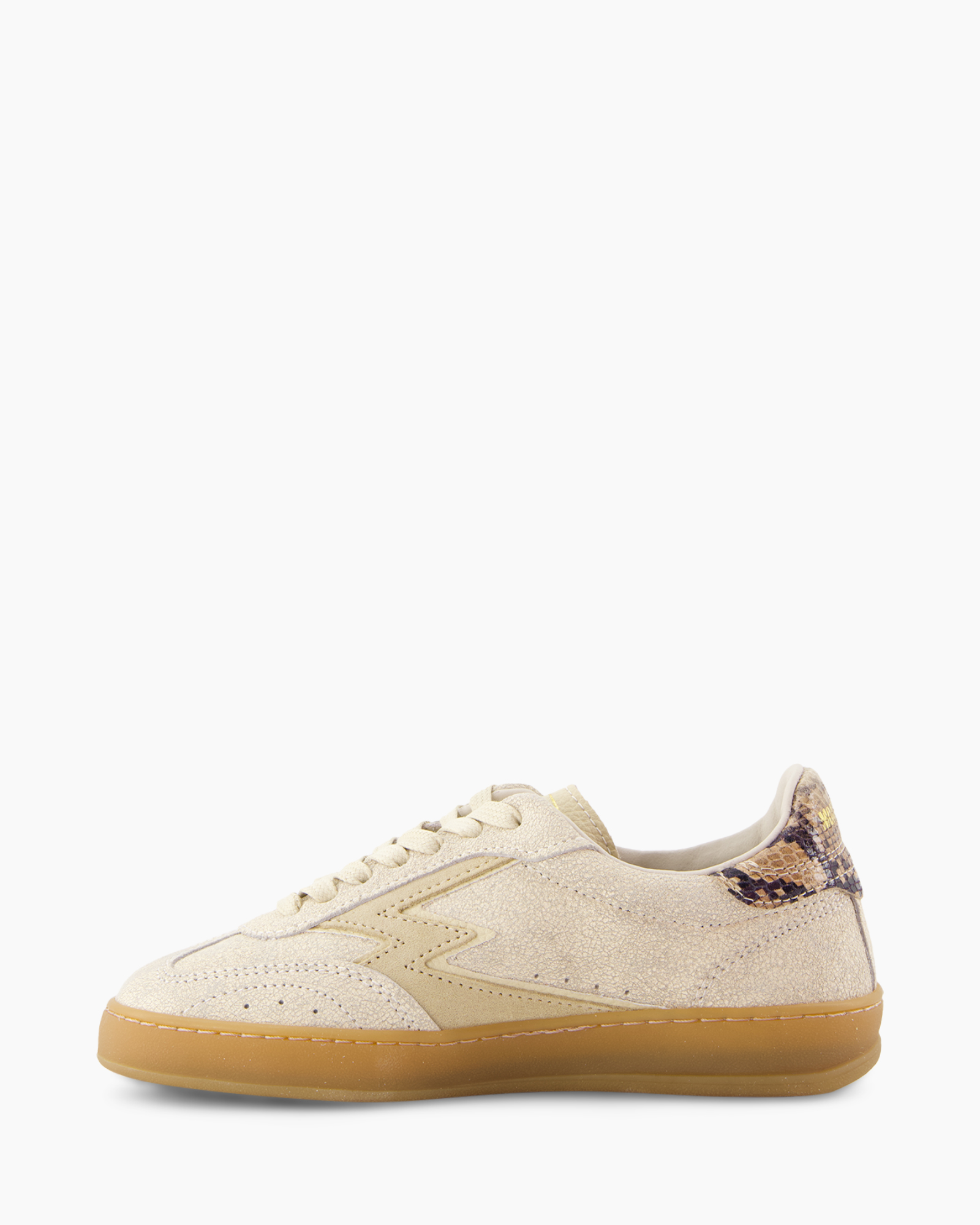sneaker, beige, suede, perforated, gum sole