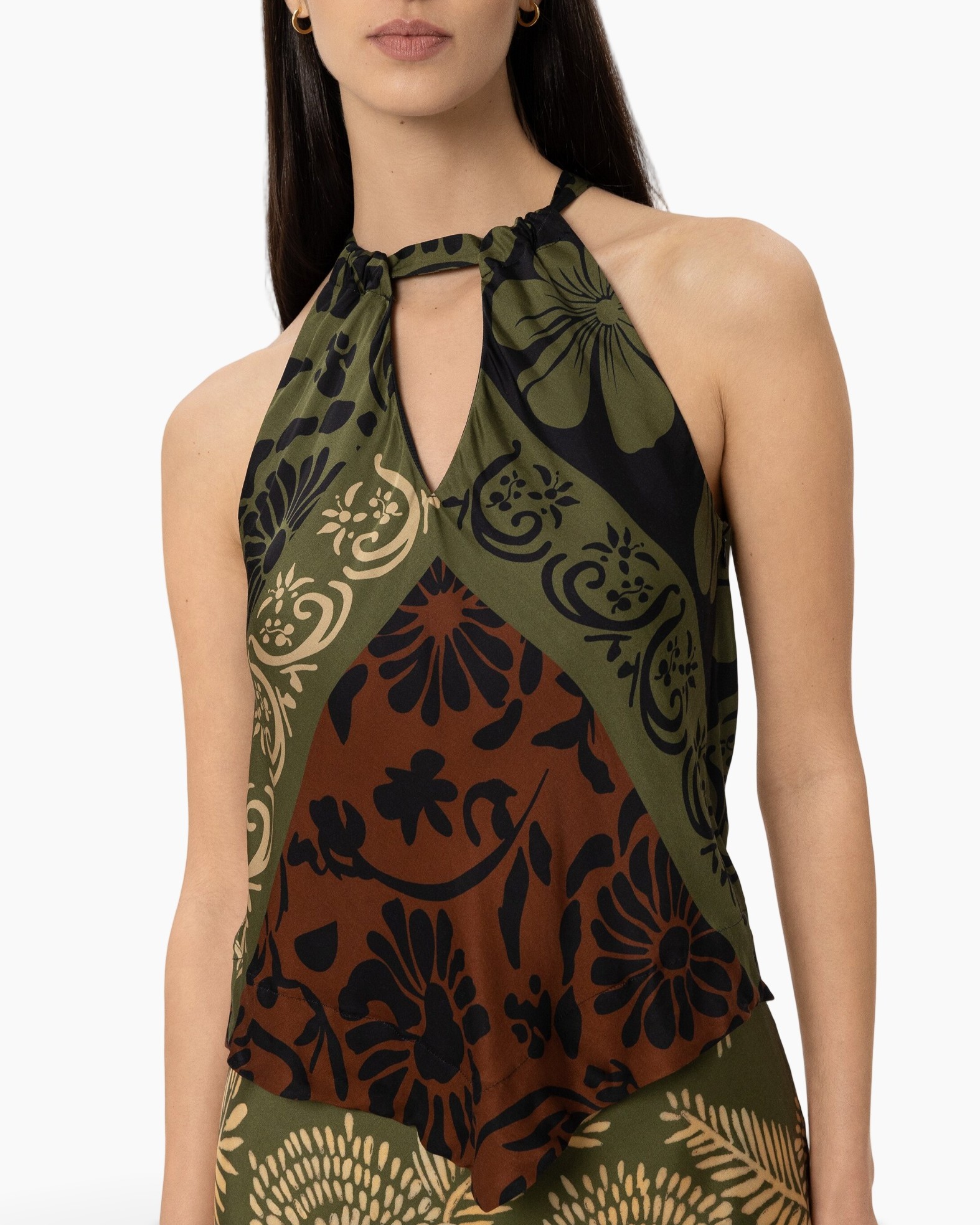 halter top, geprinte top, groene bruine patroon, mouwloos, sleutelgat-uiterstek