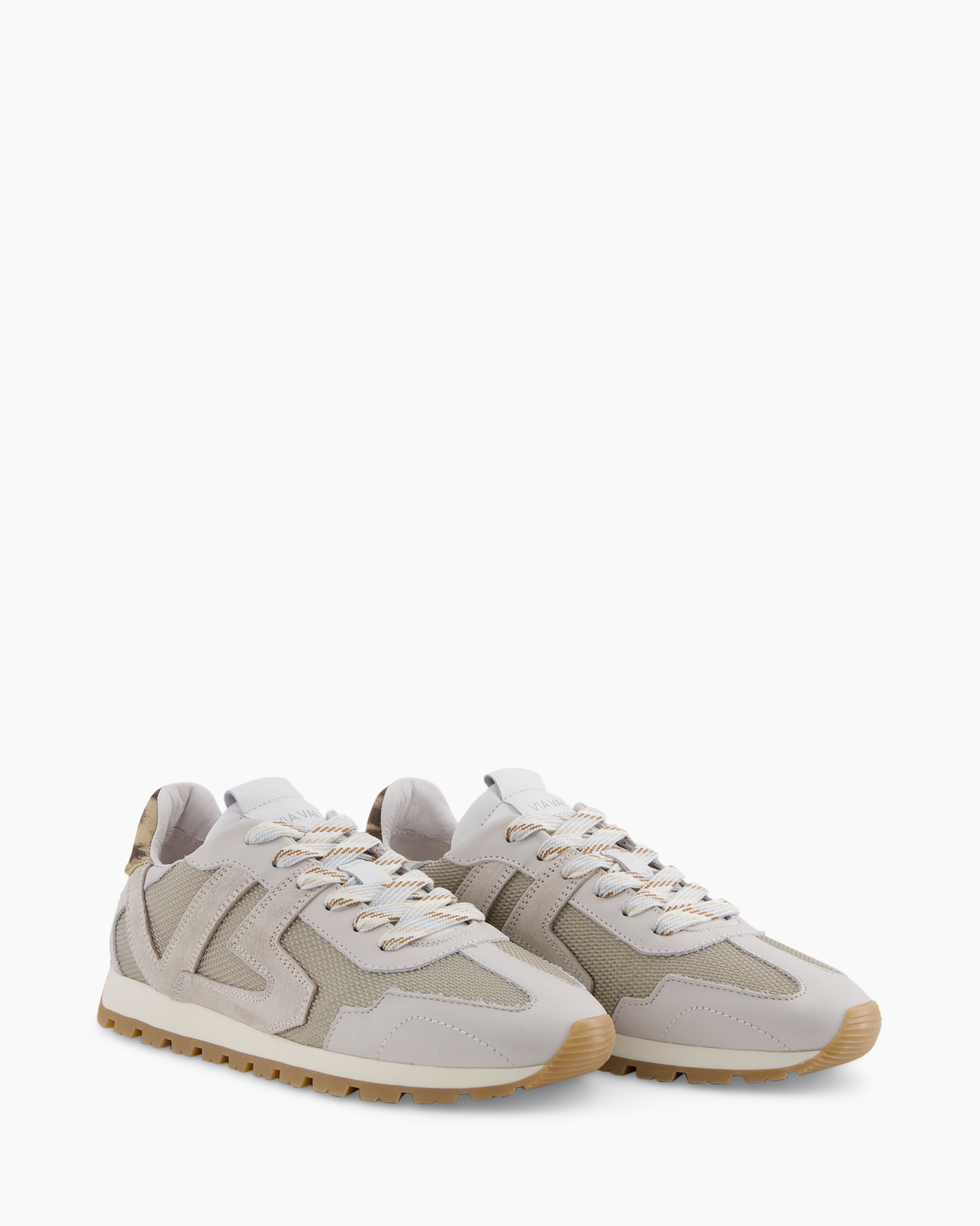 sneakers, beige, mesh, veters, gum-zool