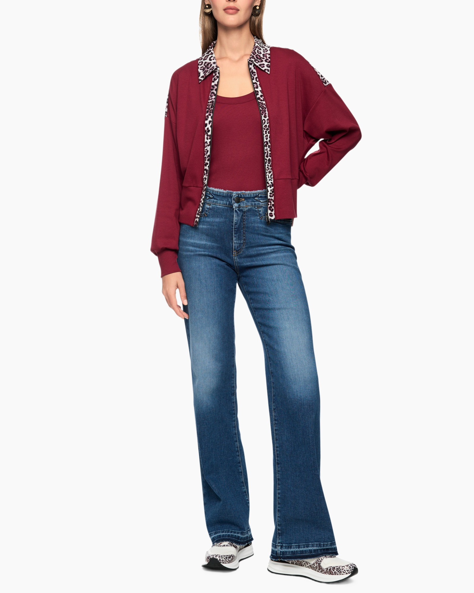 Pants, Jeans, Coat, Jacket, Shoe