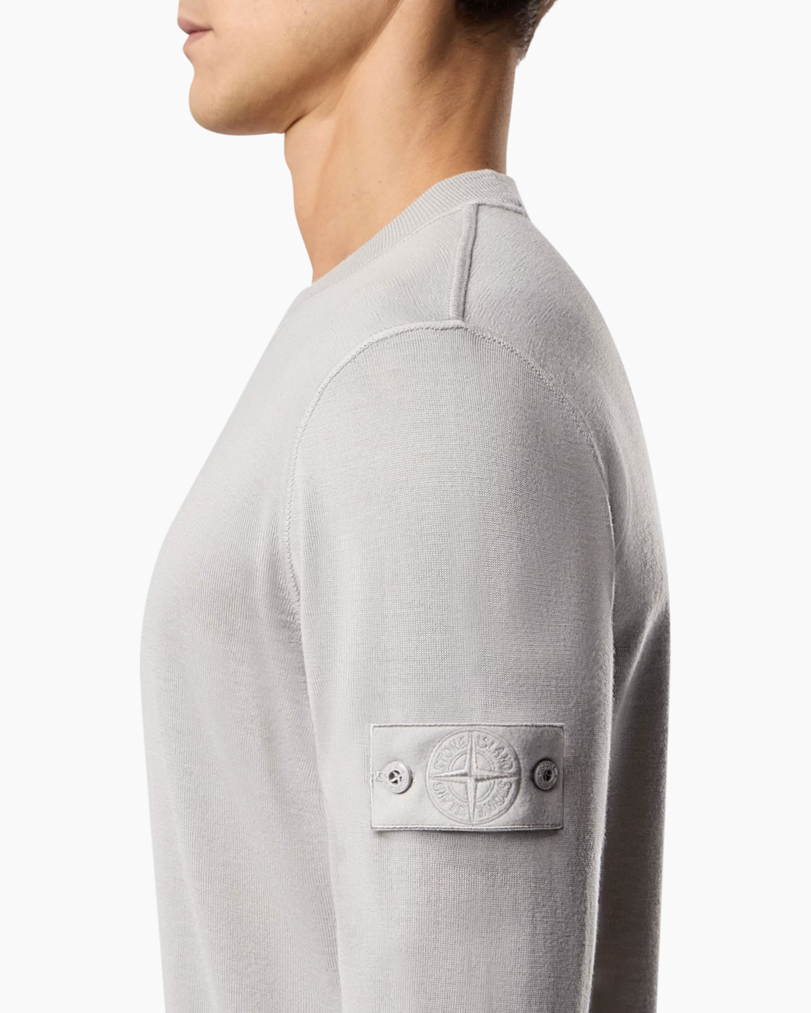 sweatshirt, long-sleeve, crewneck, patch, logo badge