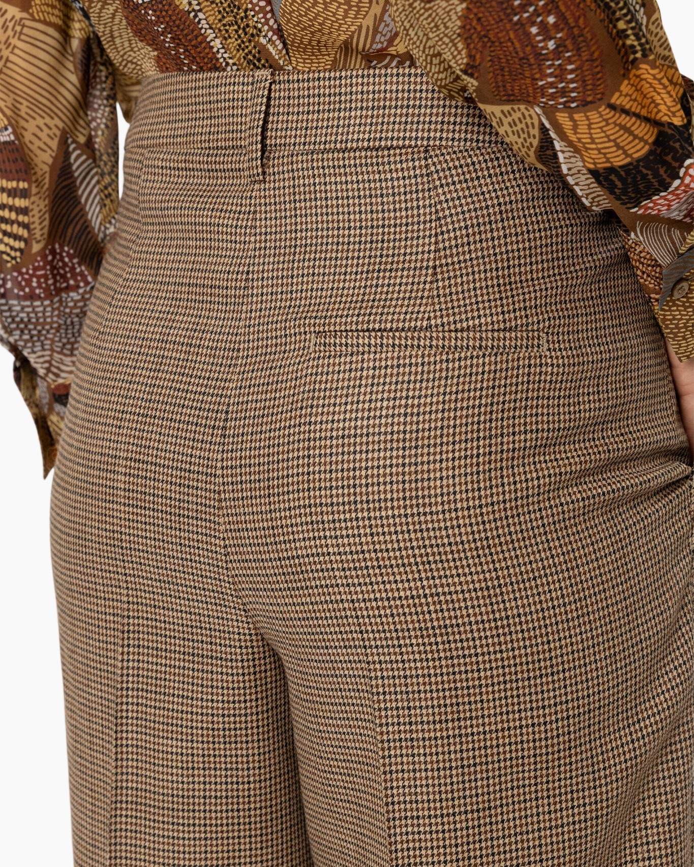 broek, plooien, ruit, bruin, enkellengrootte