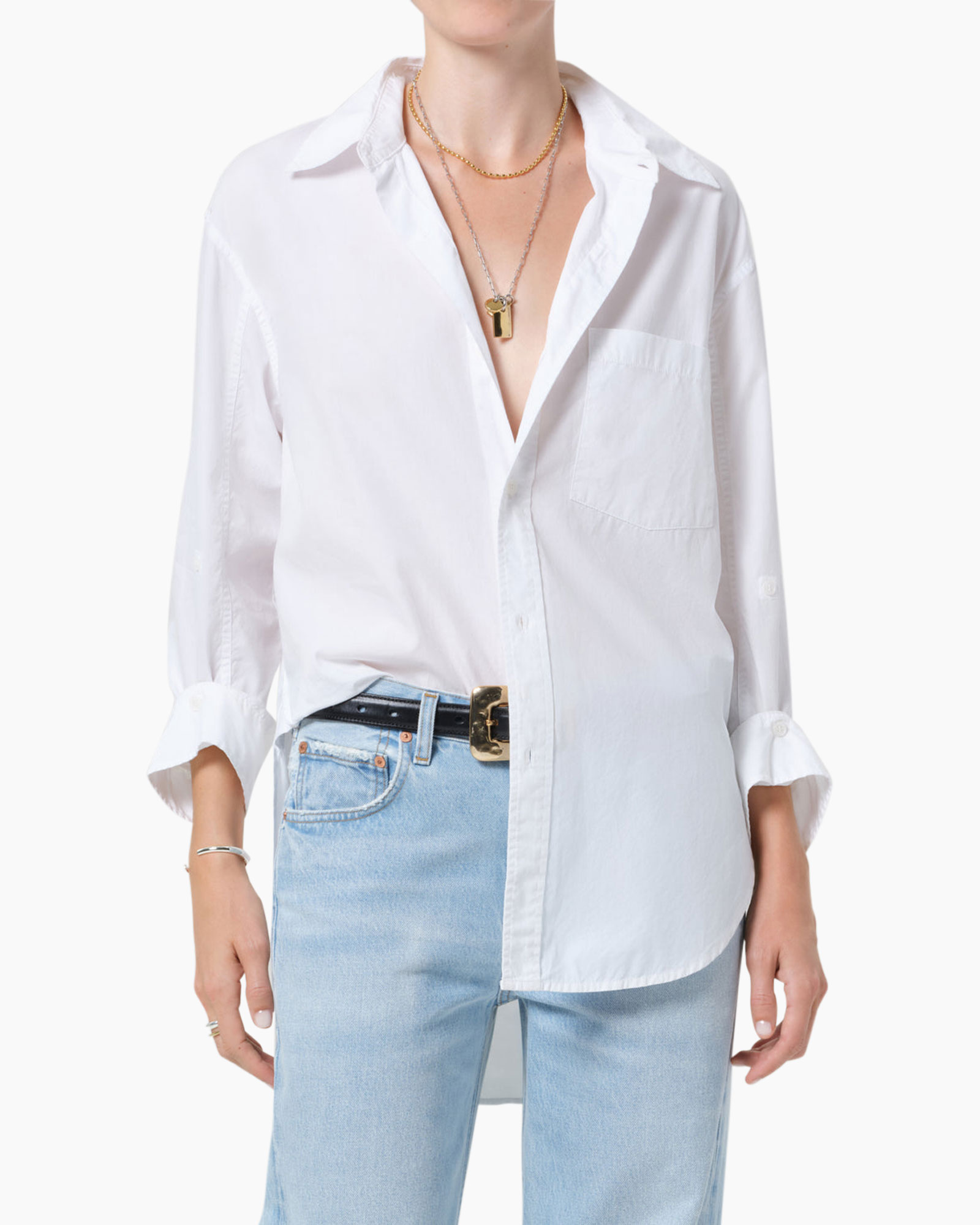 witte blouse, knopenhemd, lange mouwen, kraag, zak