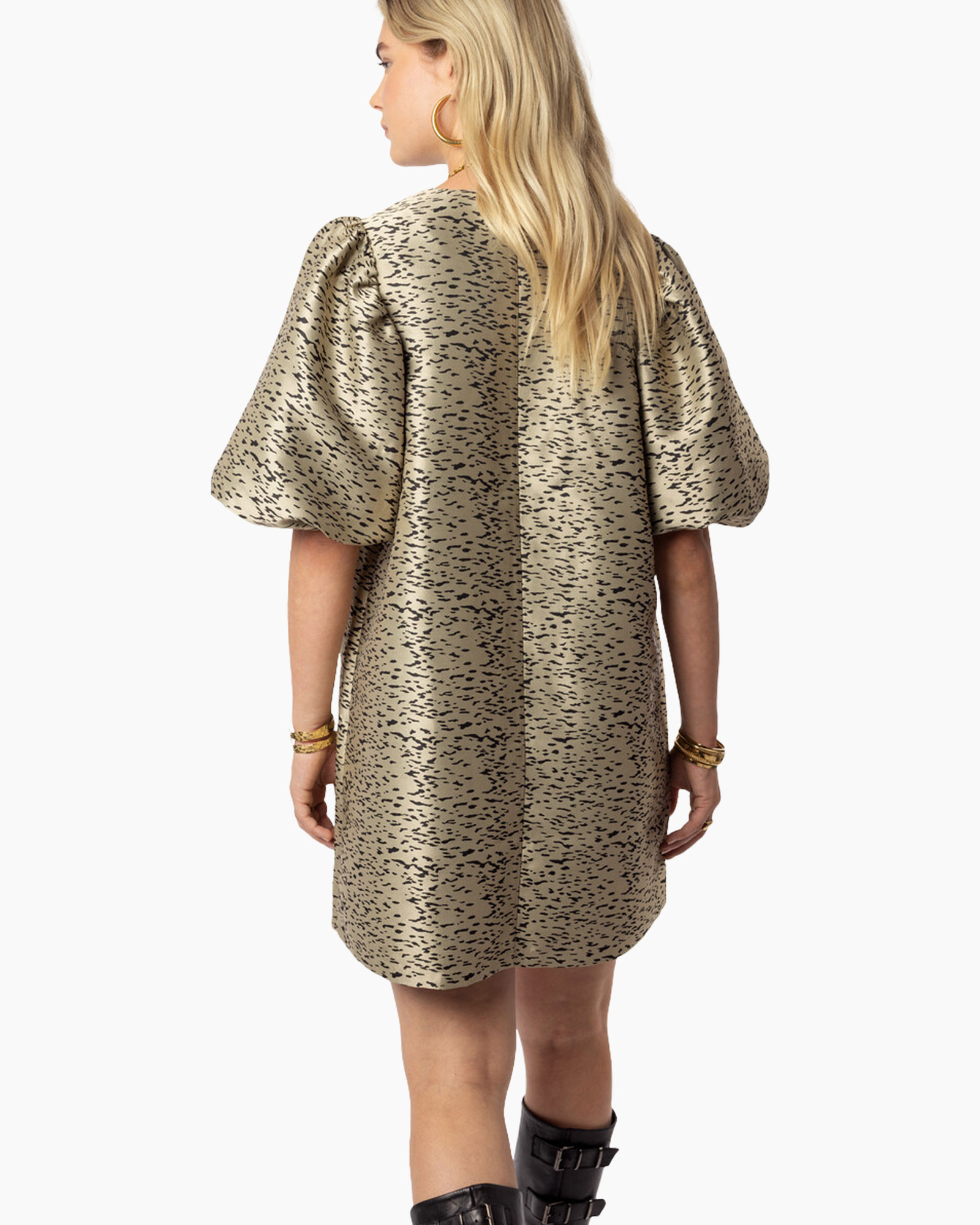 Jurk Dress With Puff Sleeves In Animal J Goud