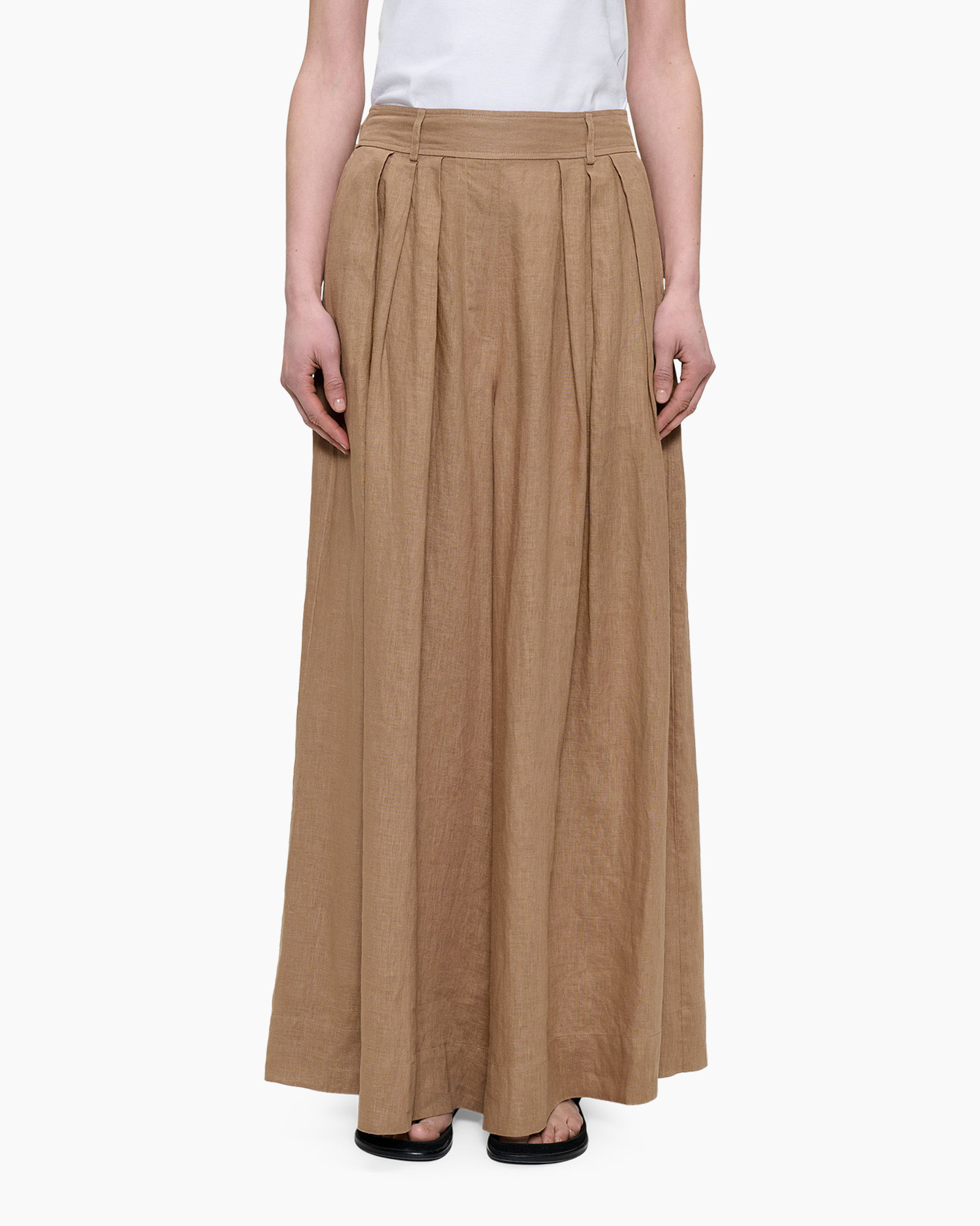 maxi skirt, linen look, tan color, pleated, full length