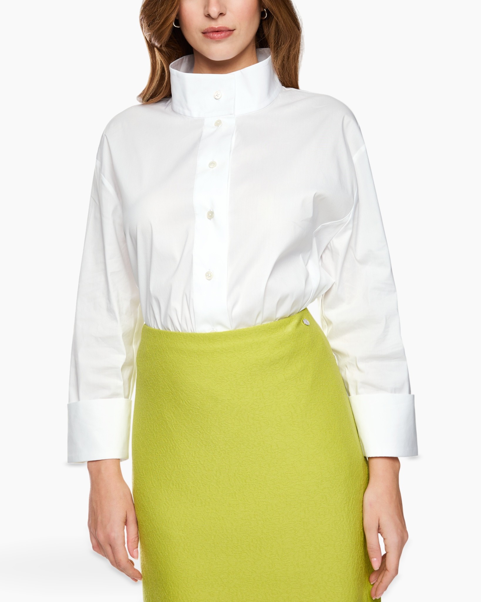 witte blouse, knopenjas, kraag, lange mouwen, witte top