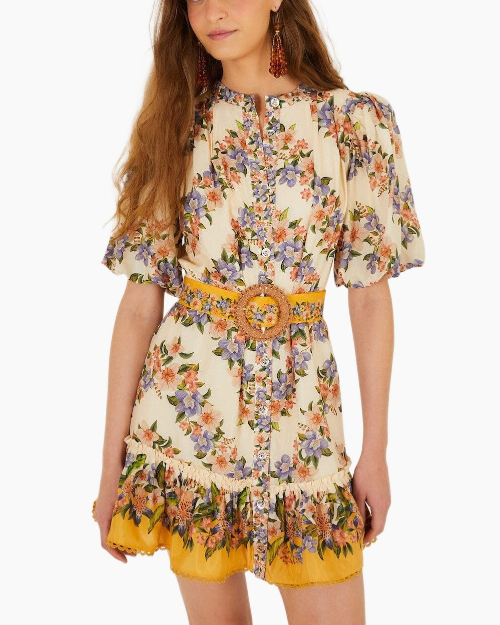 bloemenjurk, korte jurk, pofmouwen, riem, gele zoom