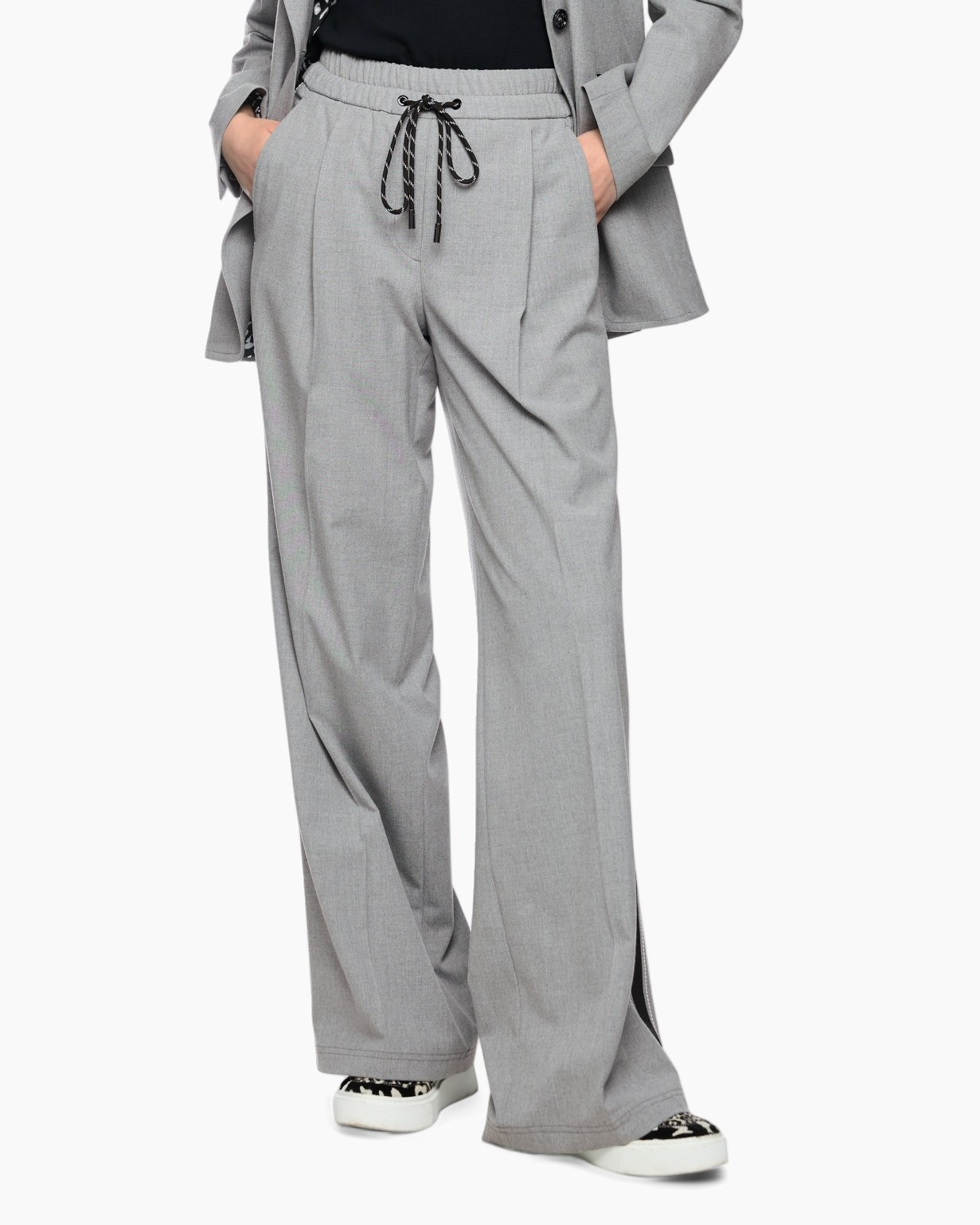 grijze broek, koordsluiting, wijdere pijp, slouchy, broek
