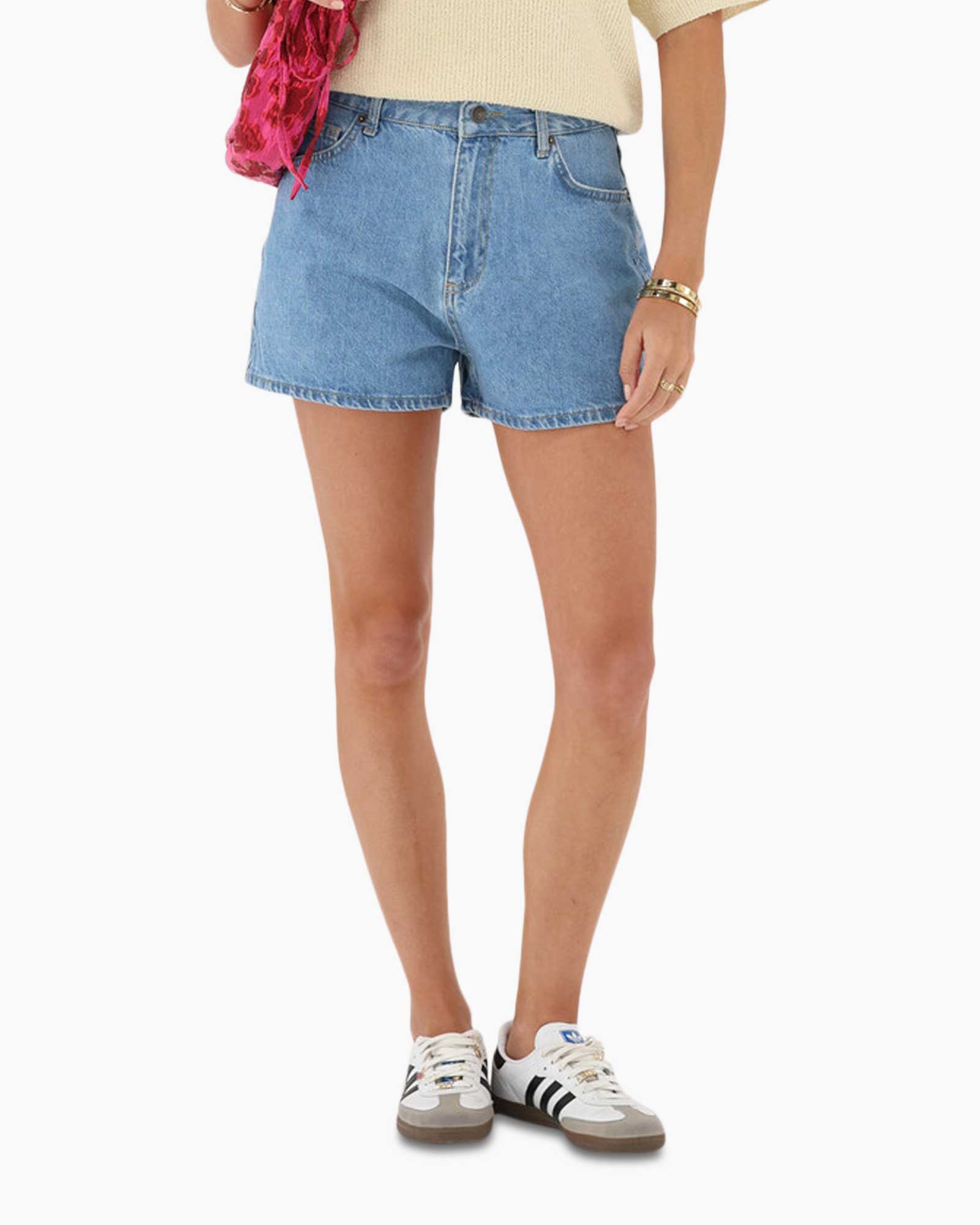 Short Wavy Denim Blauw