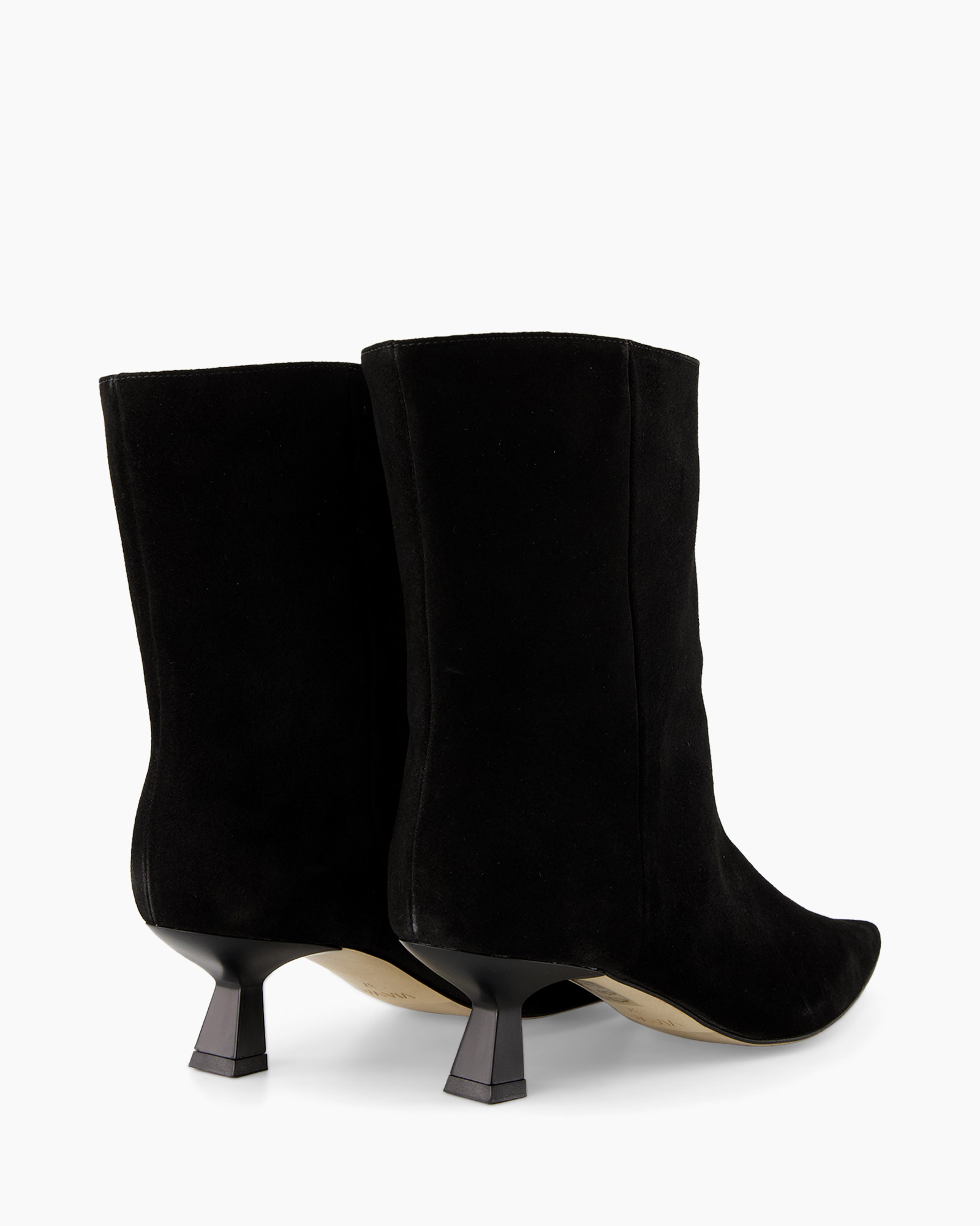 enkellaarzen, zwart, middellankruk, suede, zijkant