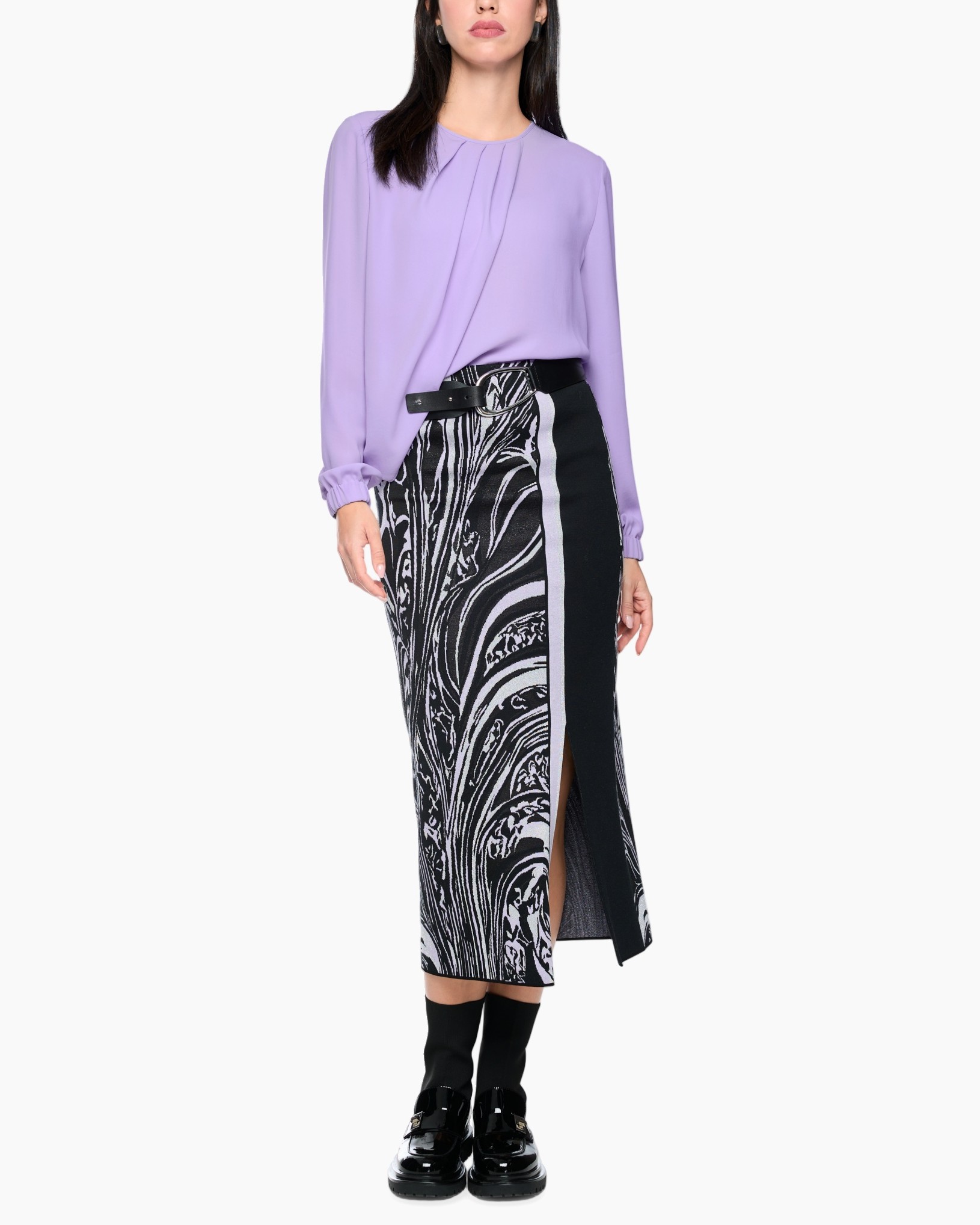 paarse blouse, plooitTop, gemengde patroon rok, high-waisted rok, middellange rok