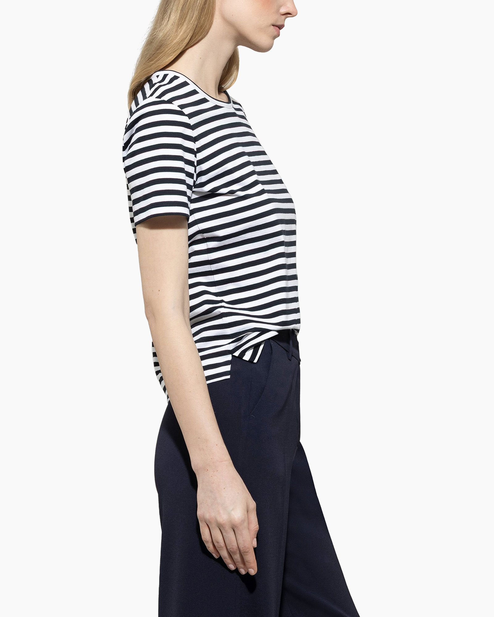 Blouse, T-shirt, Mouw, Shirt, Lange mouwen