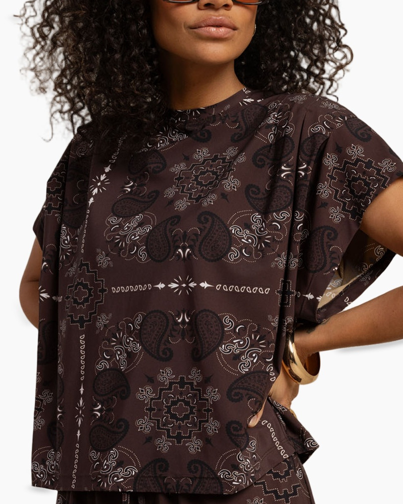 t-shirt, patroon bandana, korte mouwen, bruin, loungewear