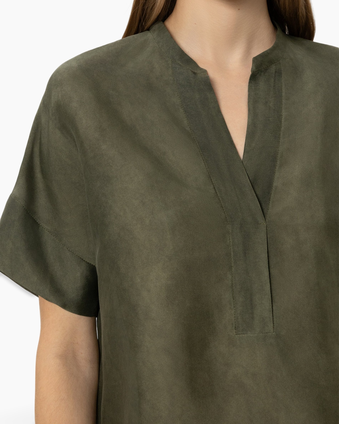 top, korte mouw, olijfgroen, placket, linnen-achtig