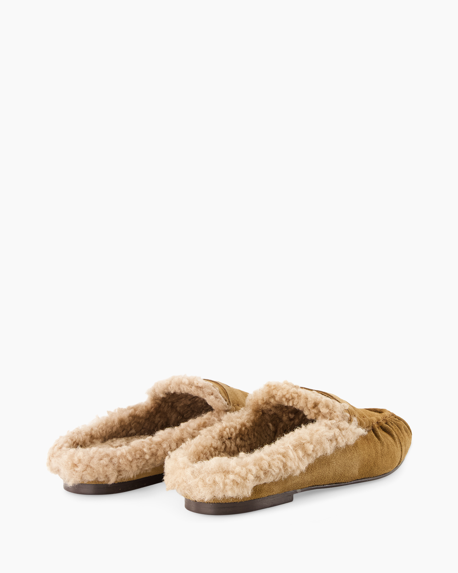 -slippert, moccasins, bontje?