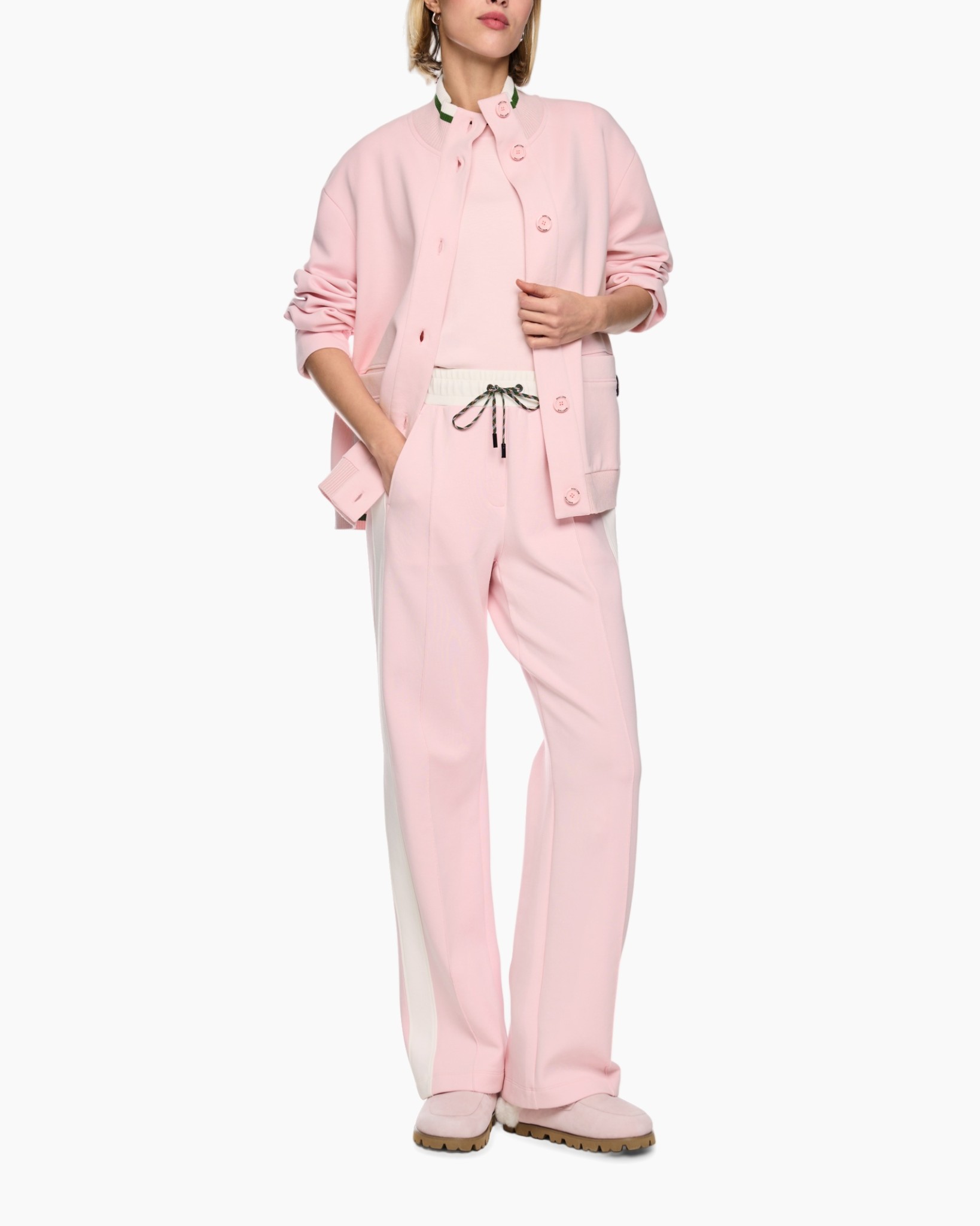 roze broek, trainingsbroek, touwtjeskoord, contrast streep, casual pak