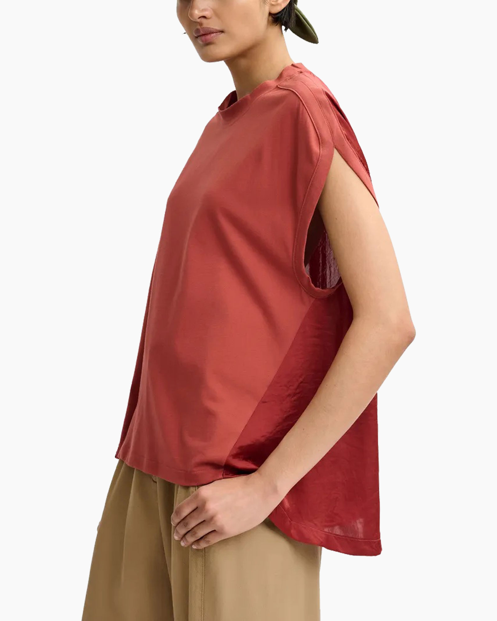 sleeveless top, tan pants, red top, loose fit, cotton blend