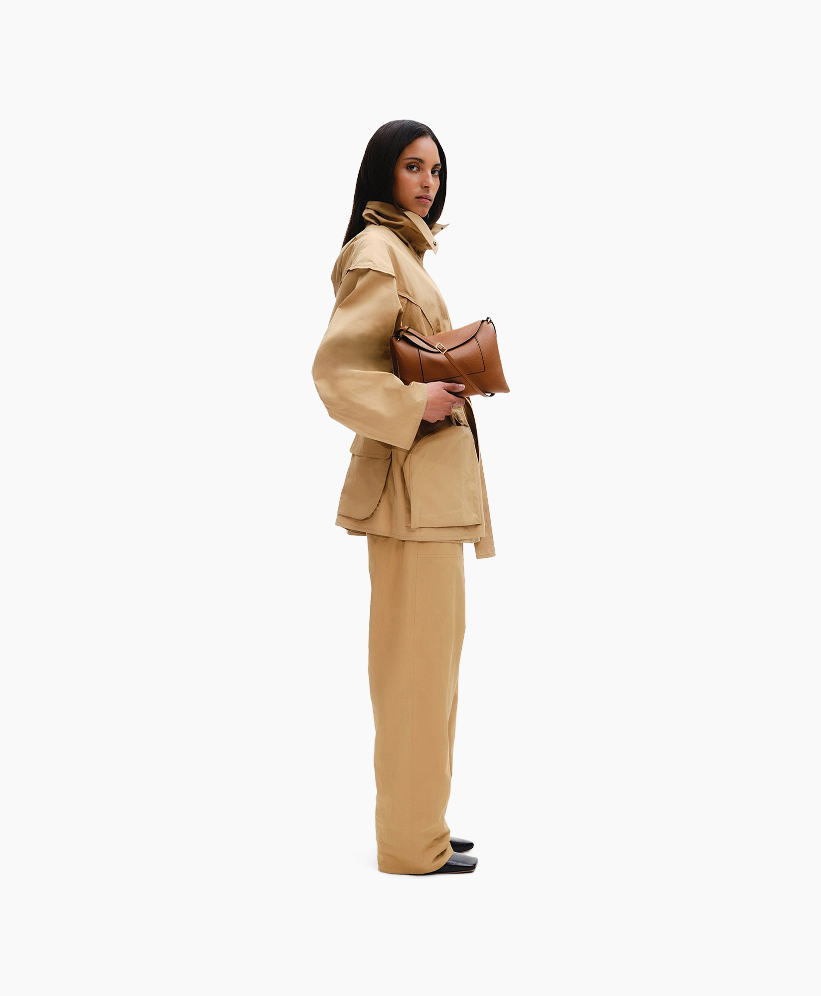outfit, pants, jacket, bag, neutral-tawn