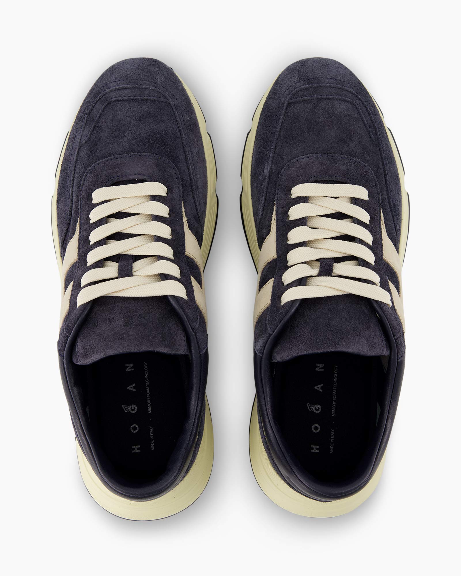 sportschoenen, veters, blauw, sneaker bovenwerk, zool kleur