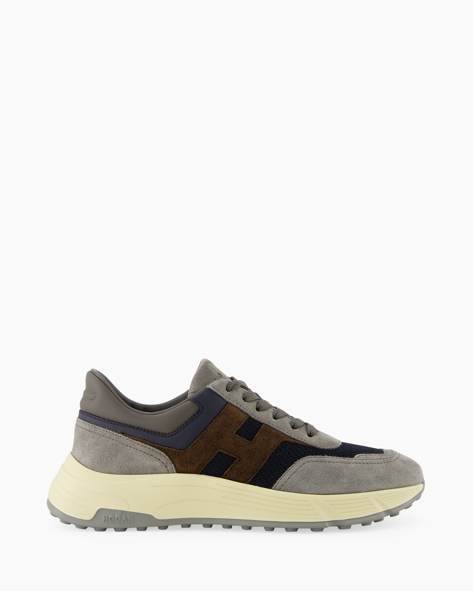 sneakers, schoenen, grijs, bruine suède, rubberzool
