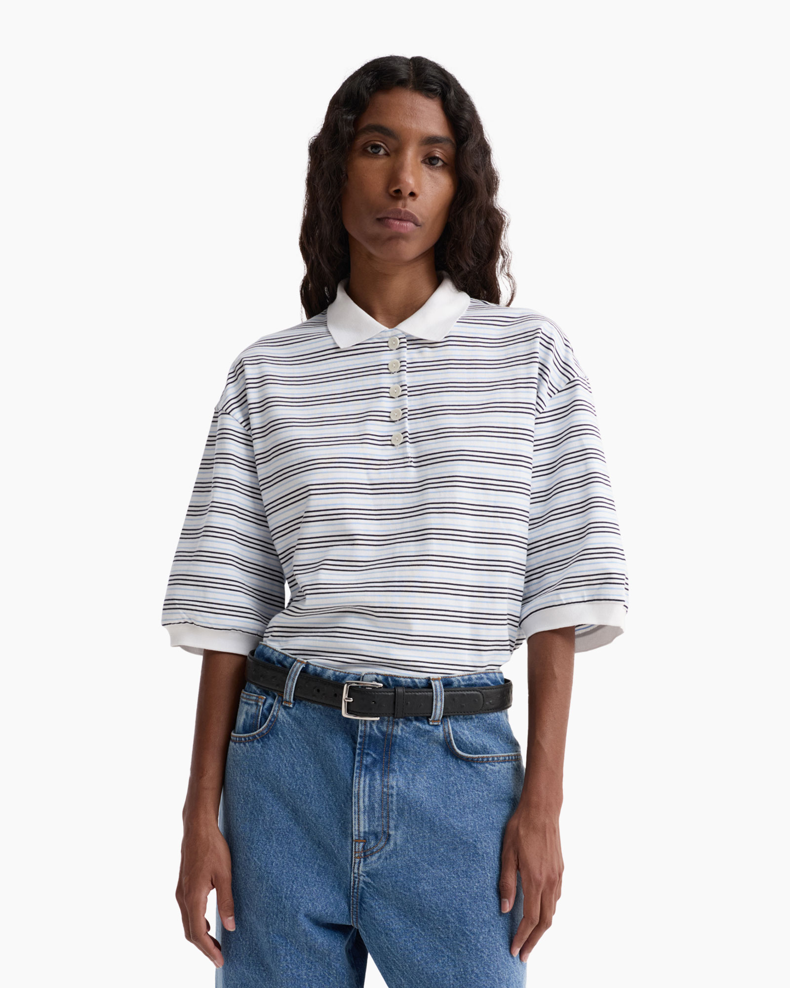 poloshirt gestreept, gekraagde blouse, driekwart mouwen, blauwe jeans, riempje/riem set, eigers gestreepte polo, gestreepte blouse, kraag polo, witte kraag, korte mouwen polo