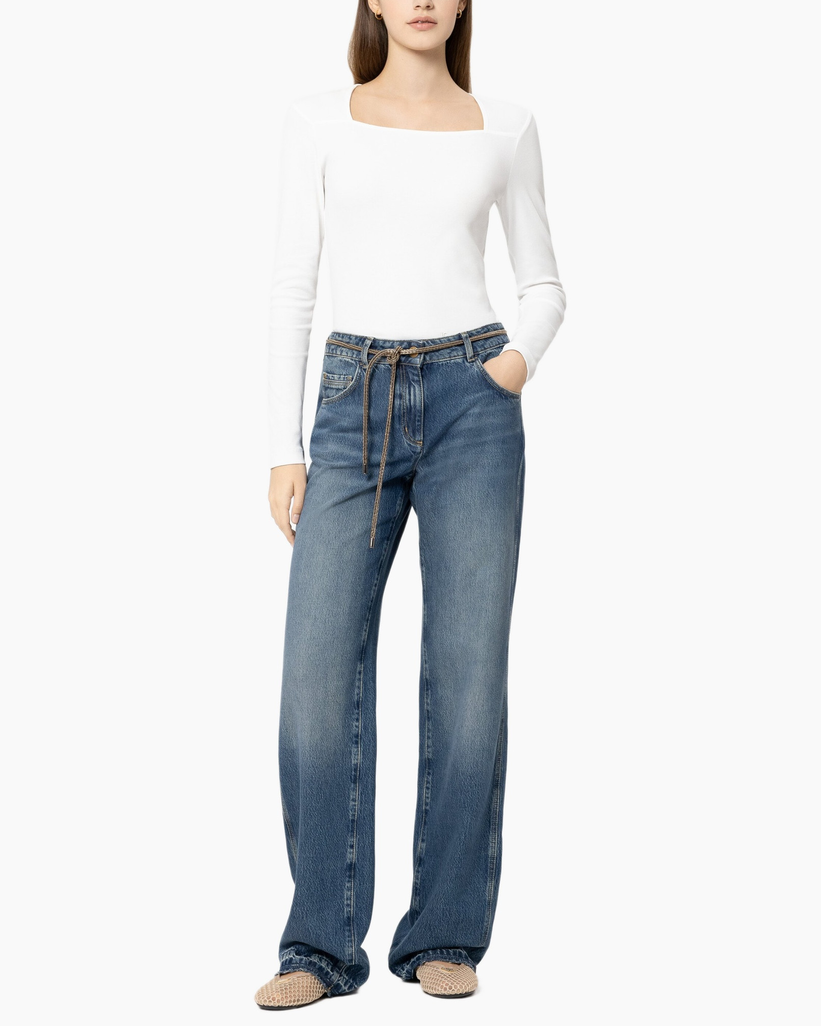 Clothing, Pants, Jeans, Blouse, Person