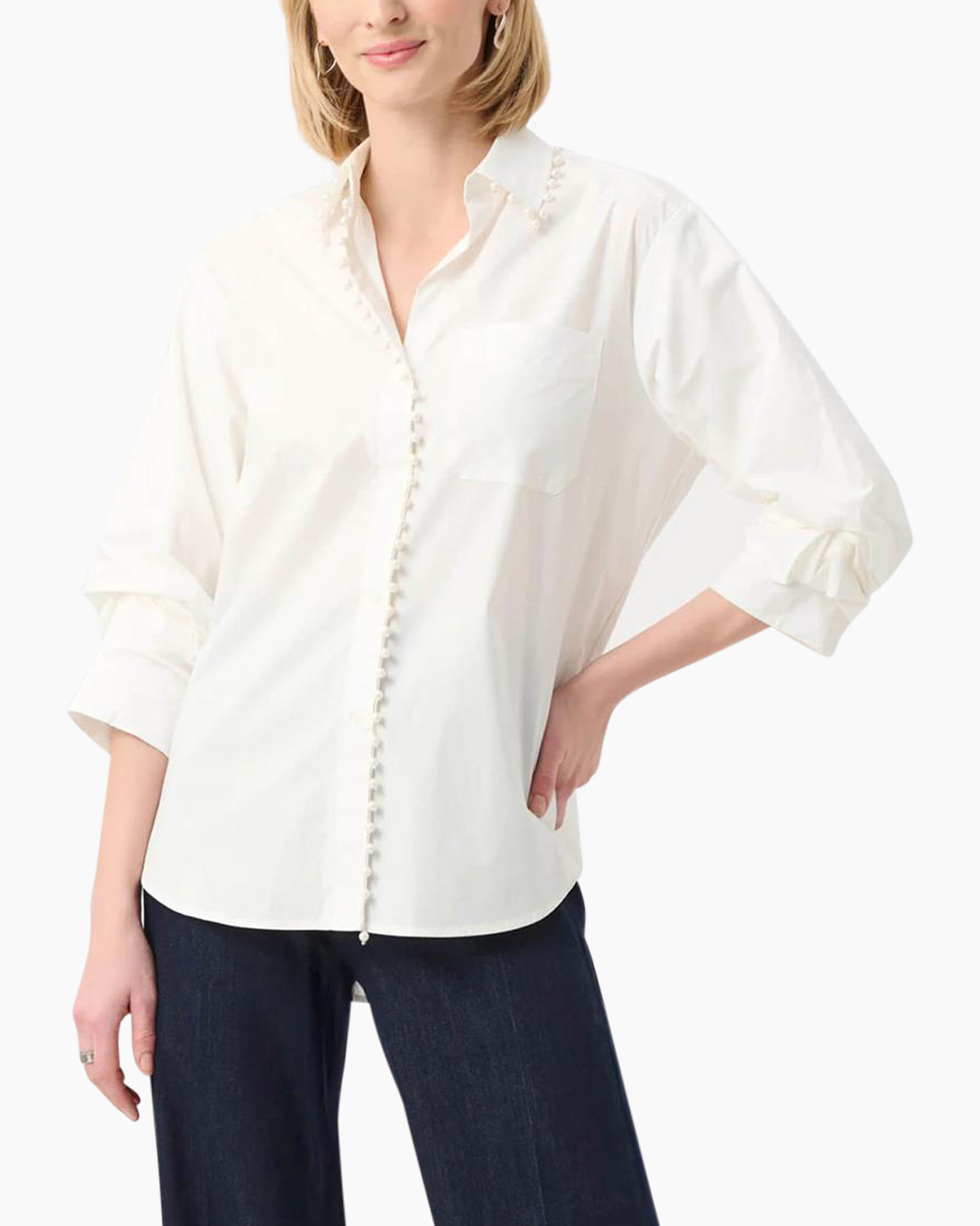 witte blouse, knopen voor front, perforatie goudrand, kraag shirt, lange mouwen