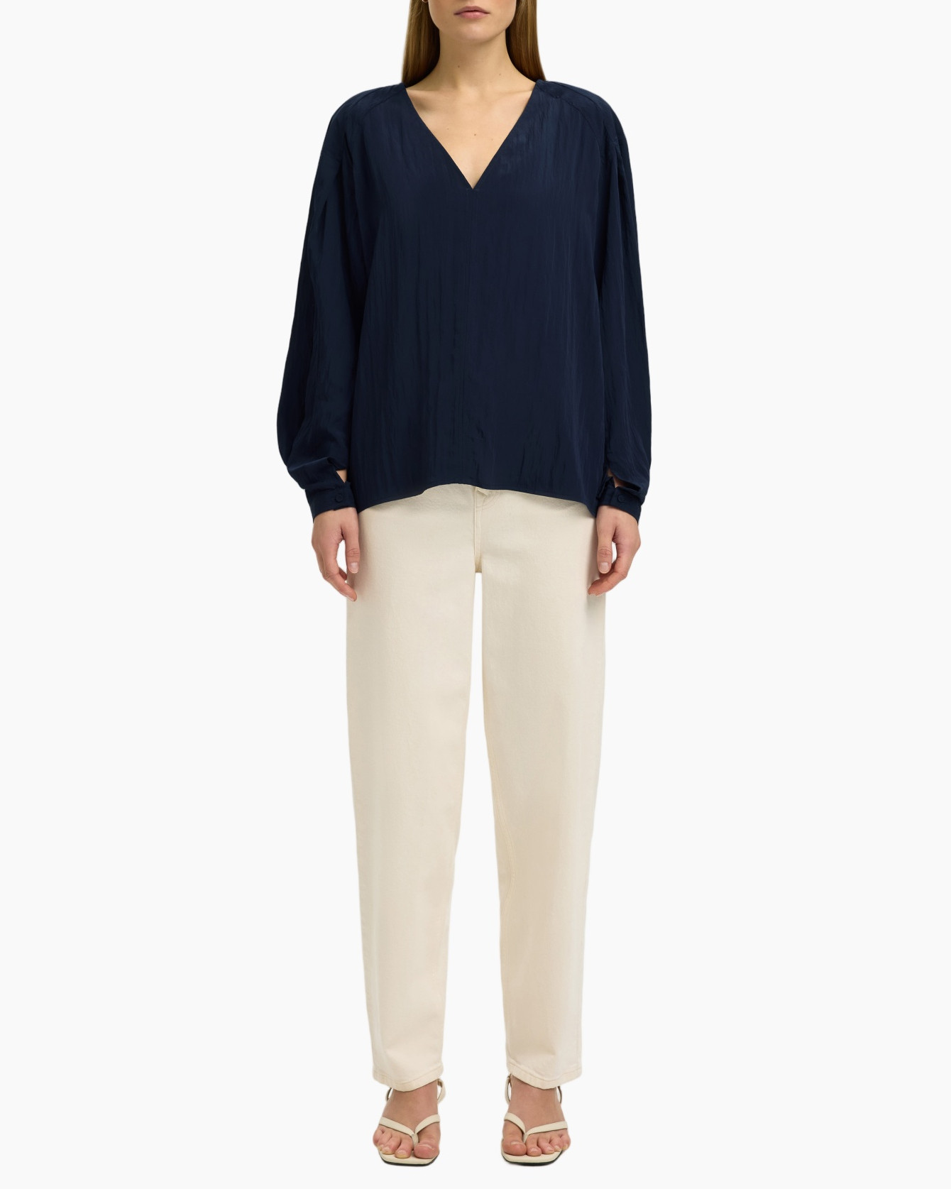 navy blouse, v-neck, long sleeves, crepe fabric, beige pants
