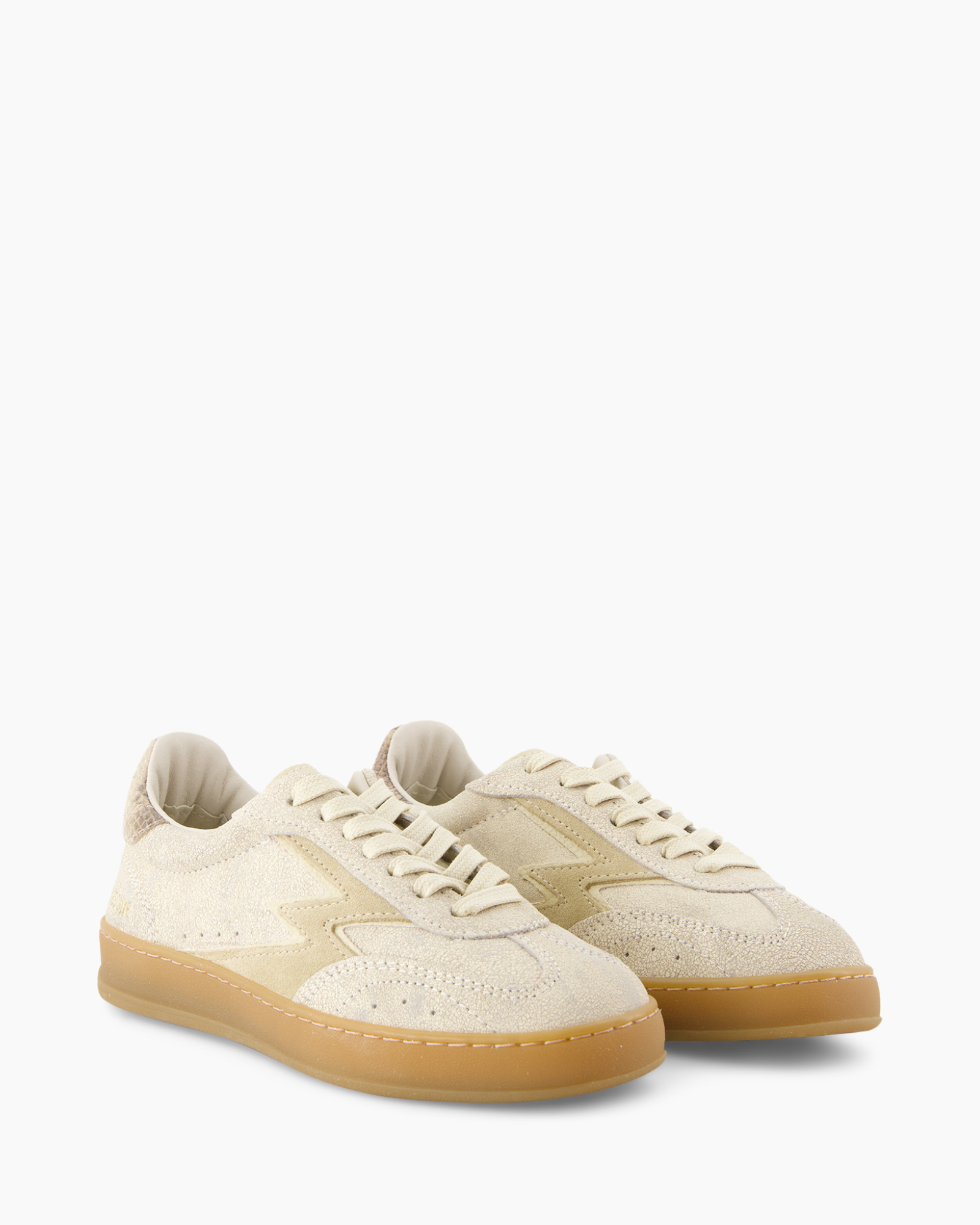 sneakers, beige, suede, gum sole, lace-up