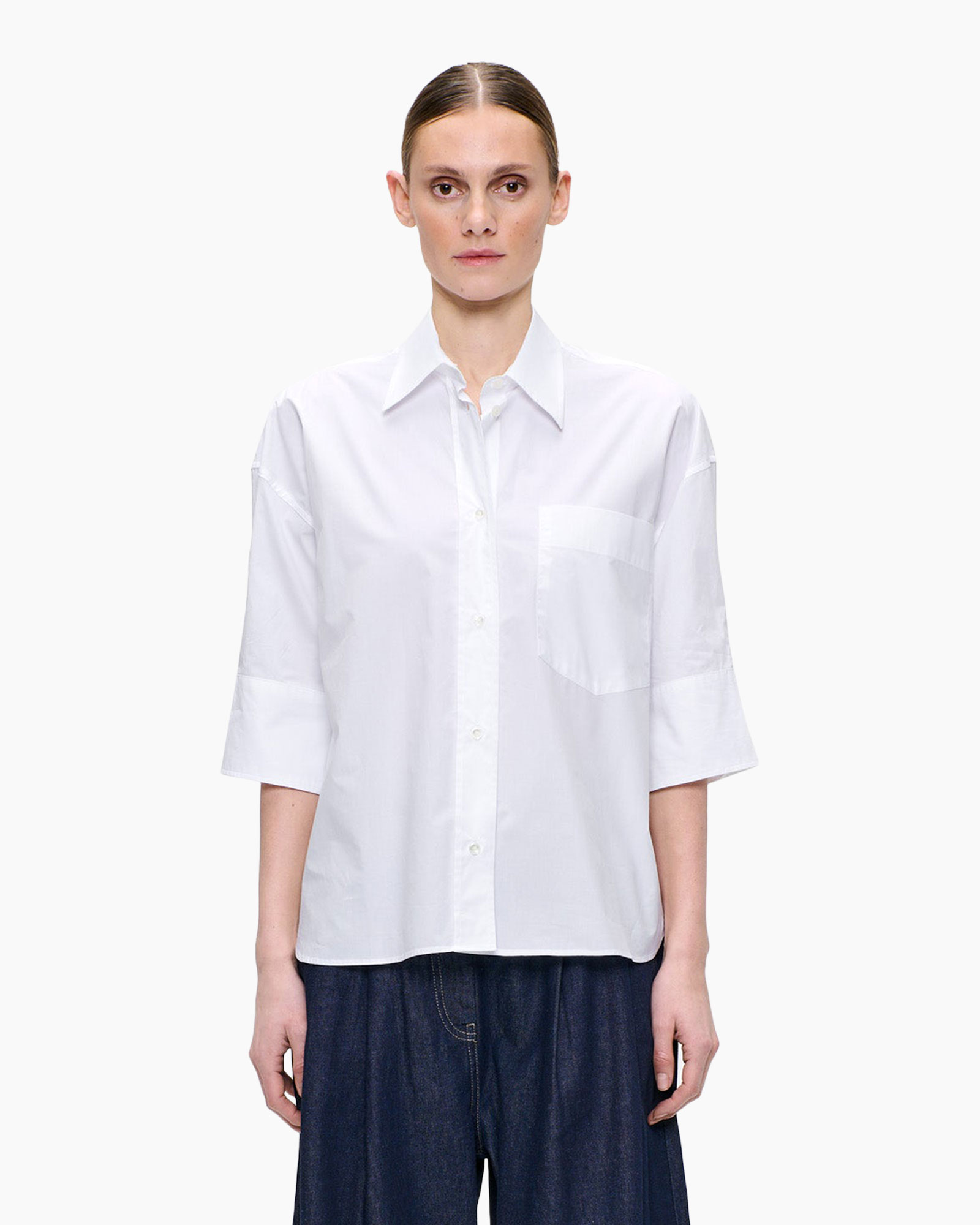 witte blouse, knopen kleed, kraag, zak pocket, driekwarts mouwen