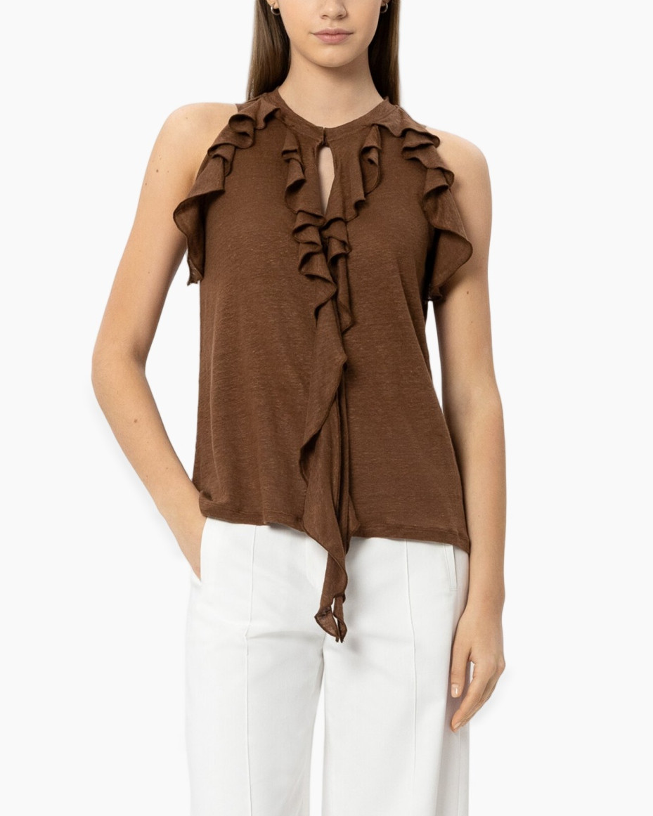 bruine top, ruches detail, mouwloze blouse, knoop vooraan, zachte brei